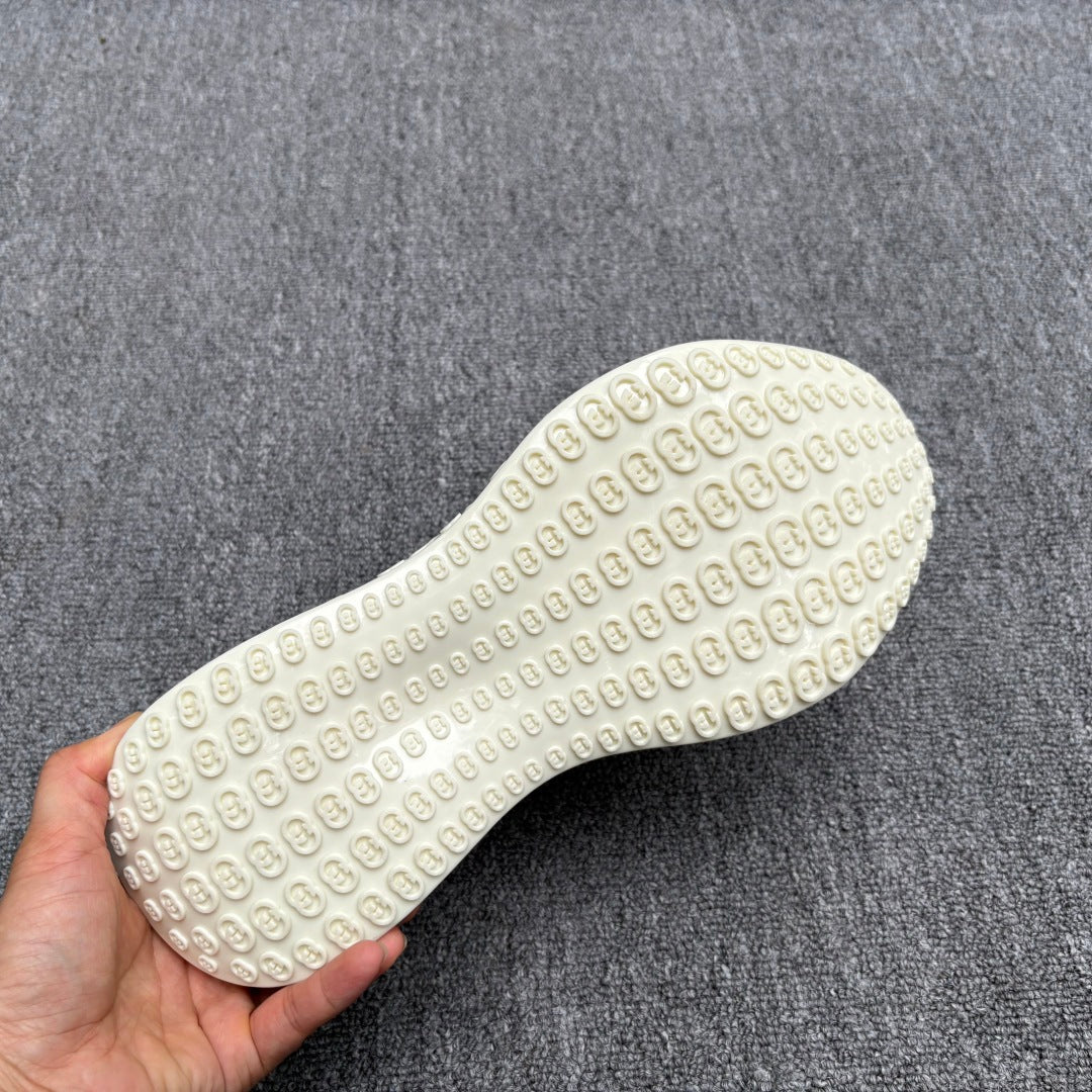 GG Men's 25 Cub3d Sneaker Silver Mesh 721094