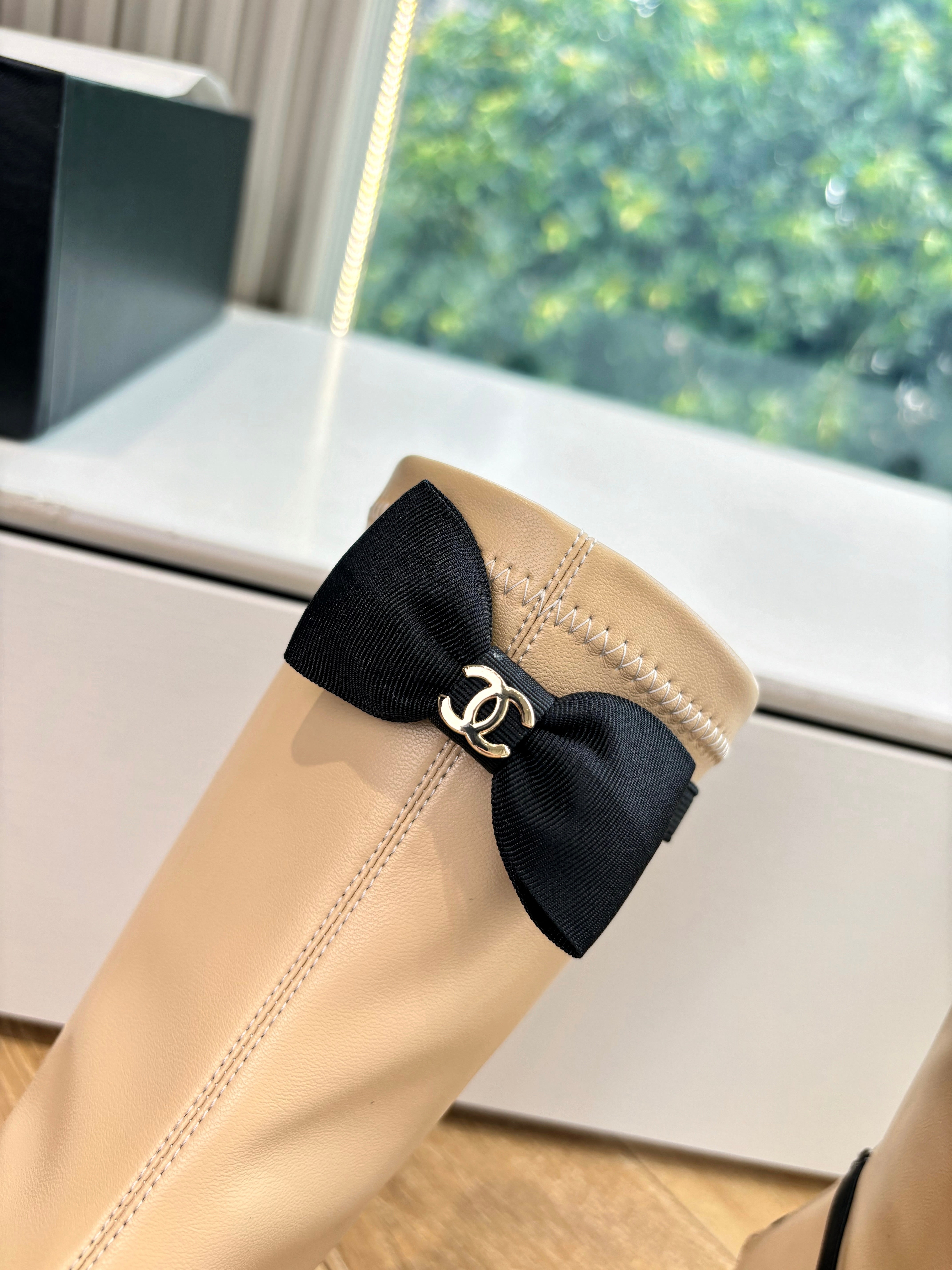 CC 25 Short Boot Beige Calfskin Black Bow 430318