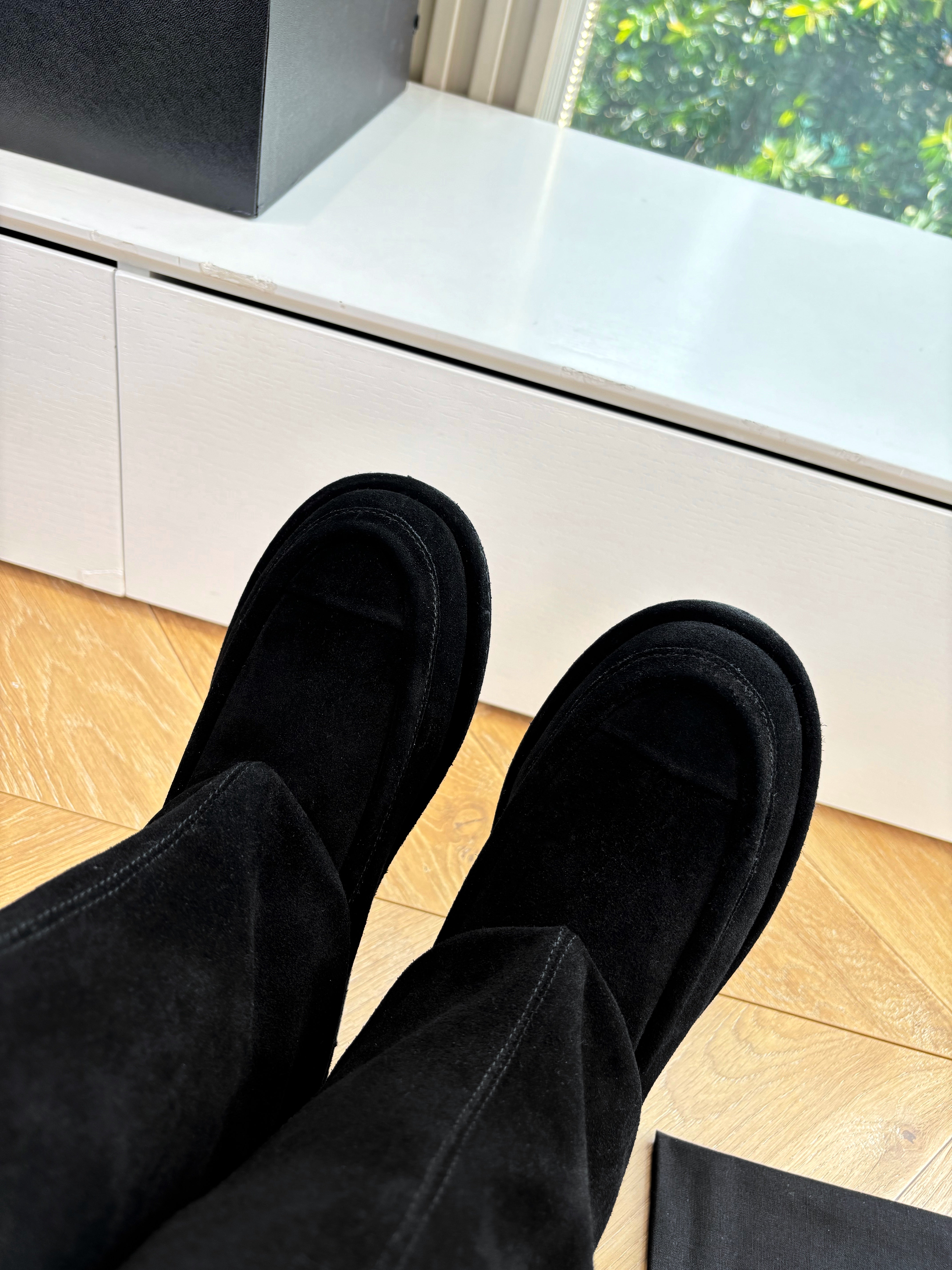 CC 25 High Boot Black Suede 430333