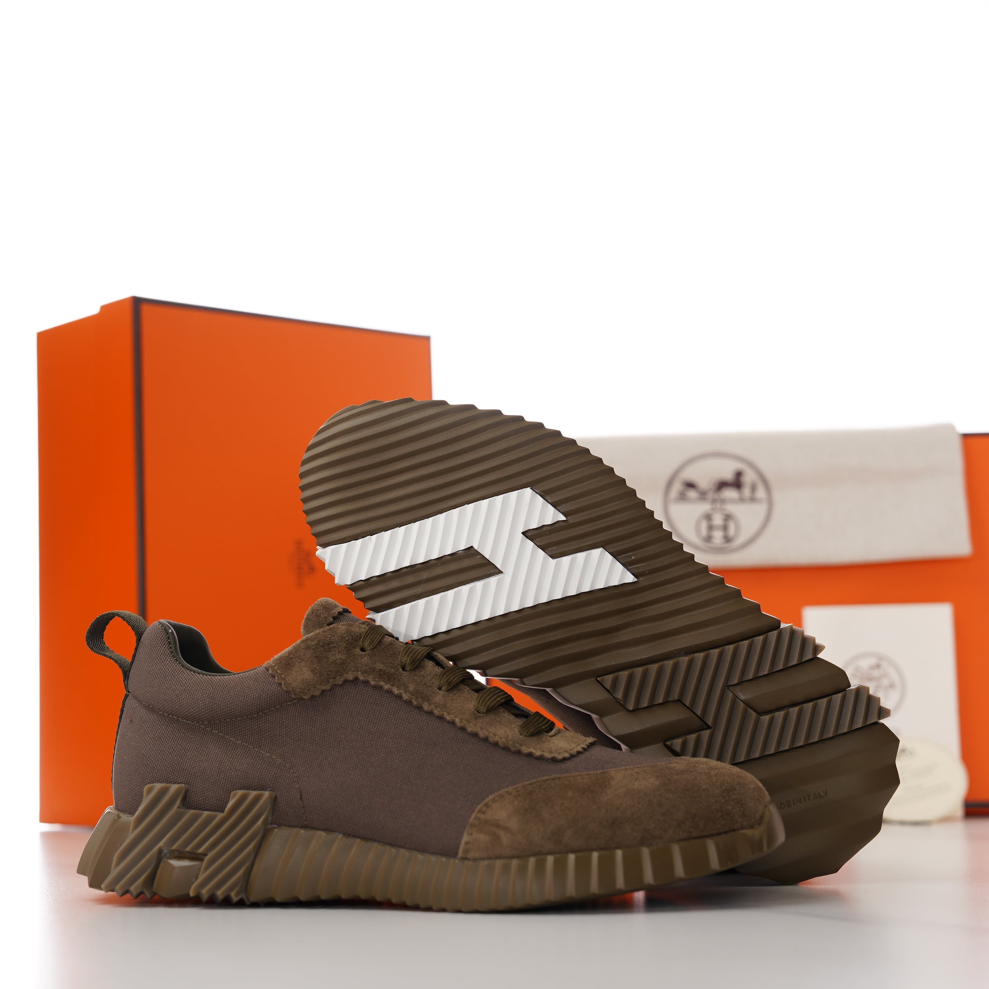 HM Men's Bouncing Sneaker Dark Brown Fabric Suede 688612