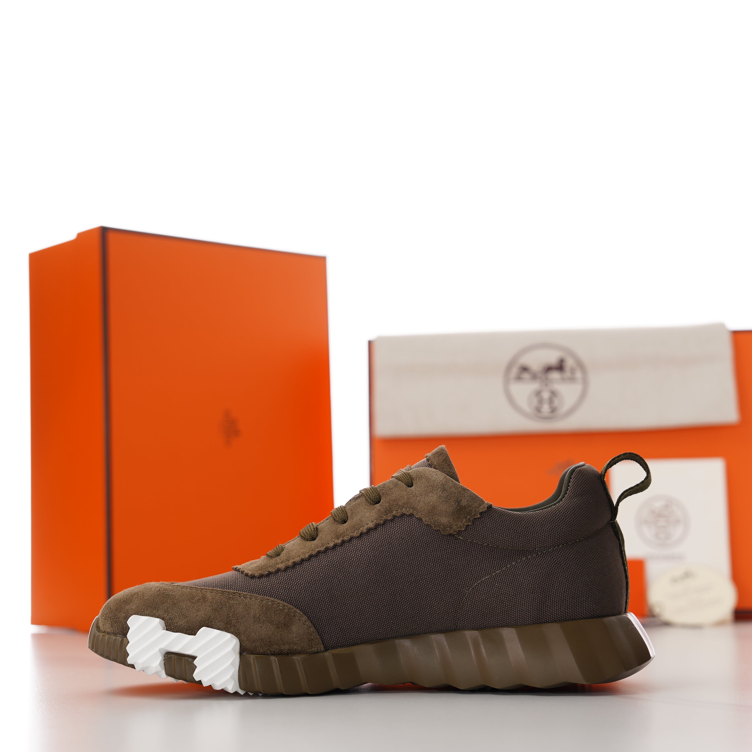 HM Men's Bouncing Sneaker Dark Brown Fabric Suede 688612