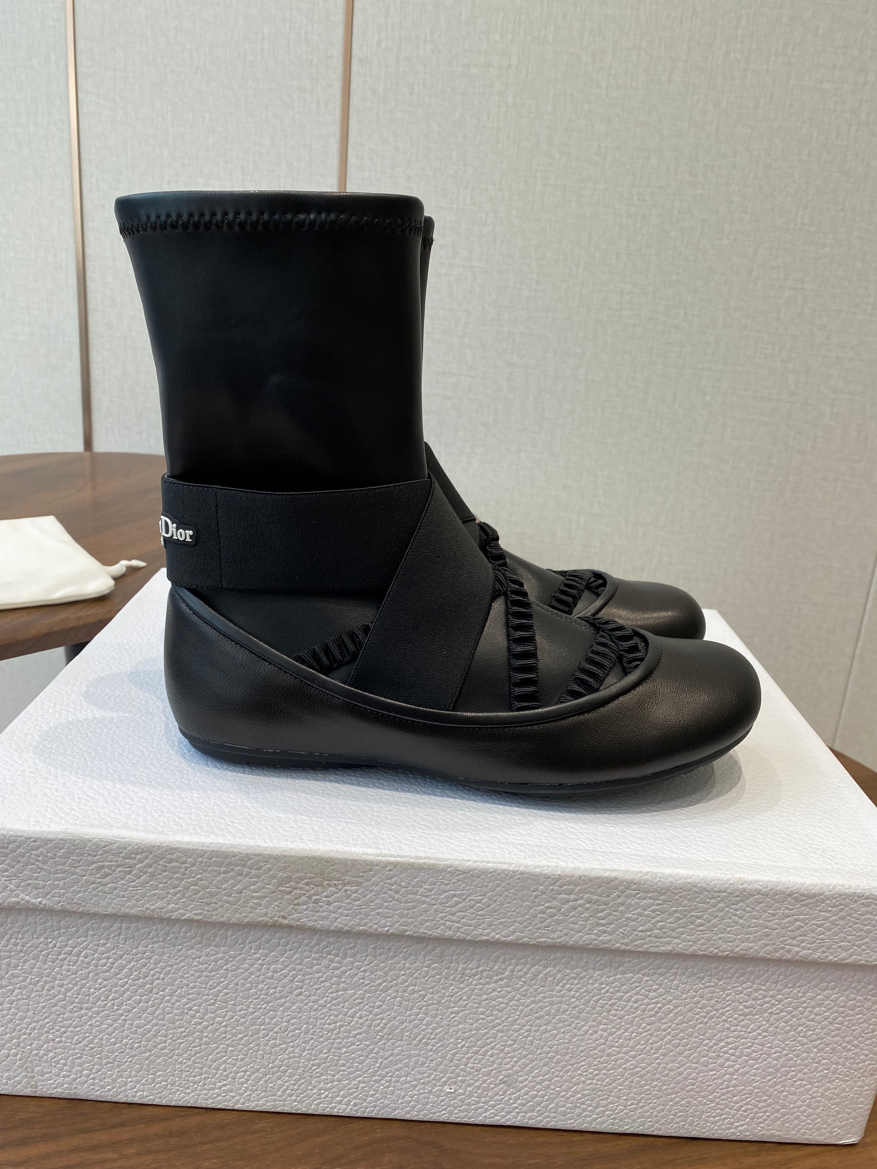 CD Ballet Stretch Boots Black Sheepskin  431503