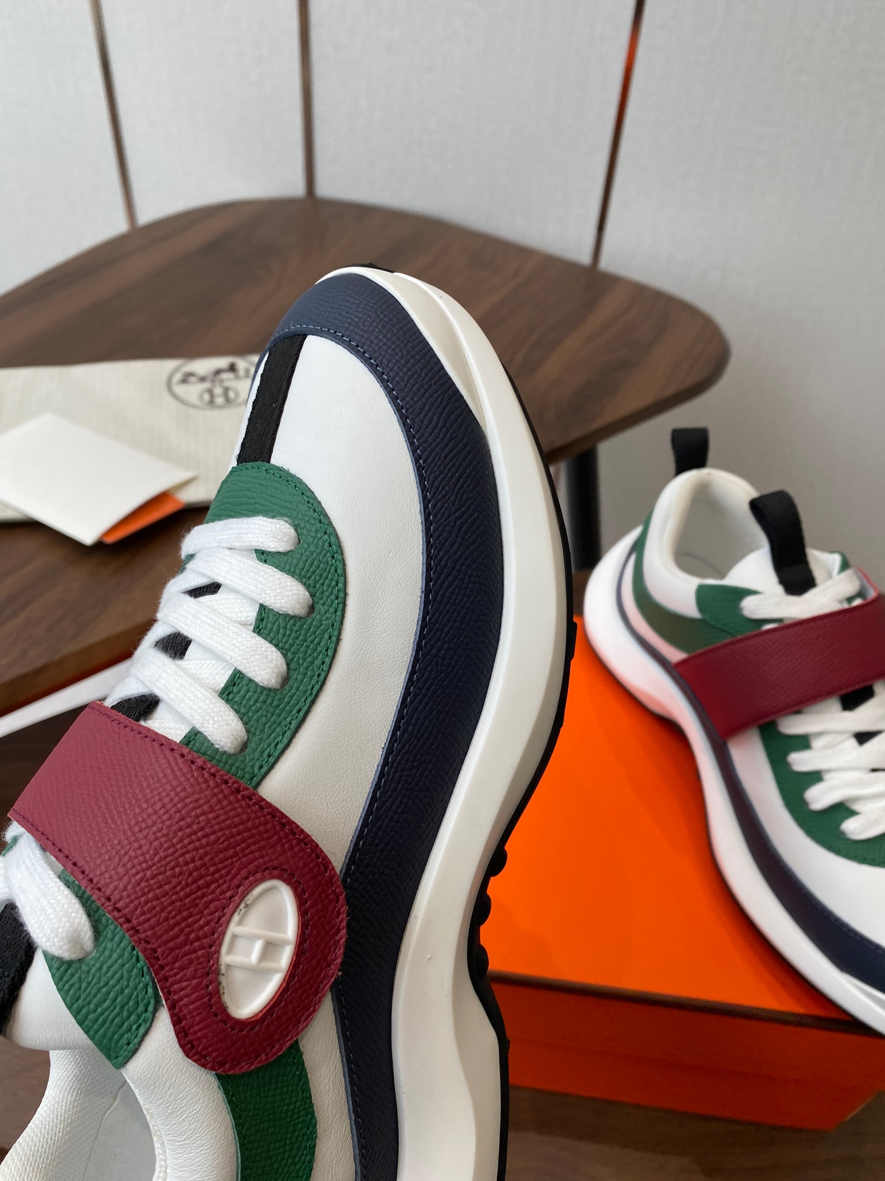 HM couple's sneakers white blue rubber material 477360