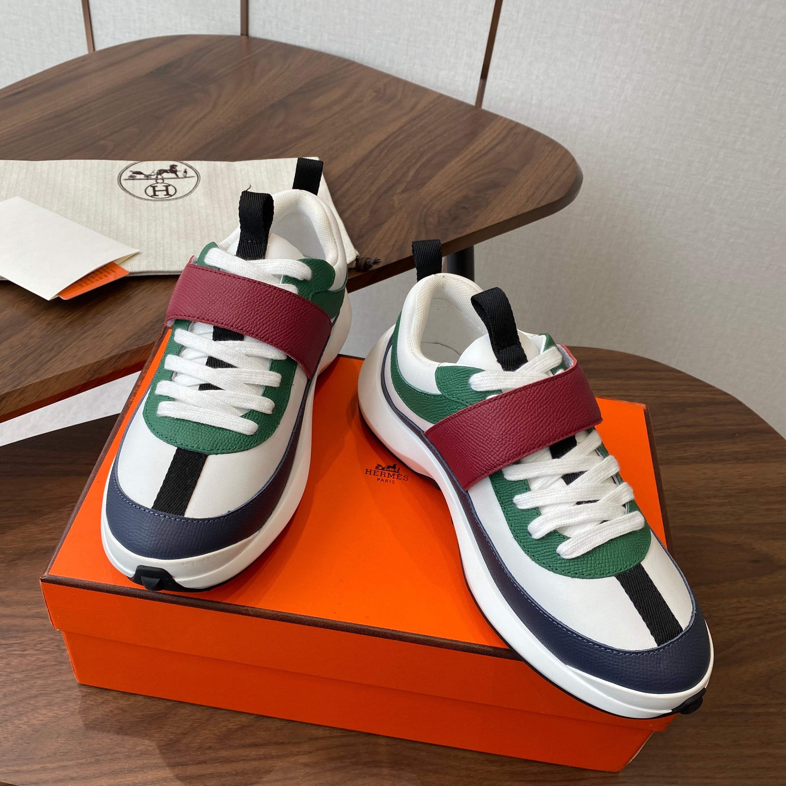 HM couple's sneakers white blue rubber material 477360