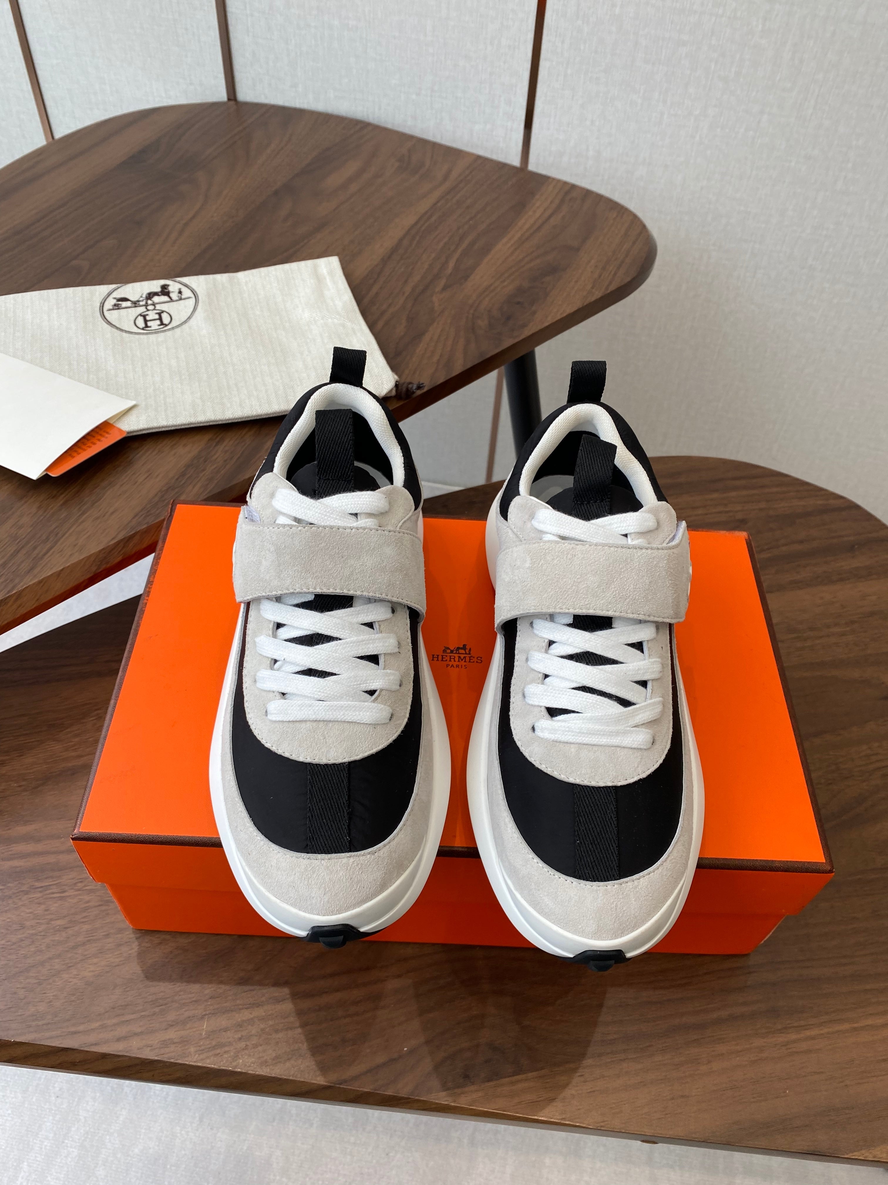 HM couple's sneakers white gray black rubber material