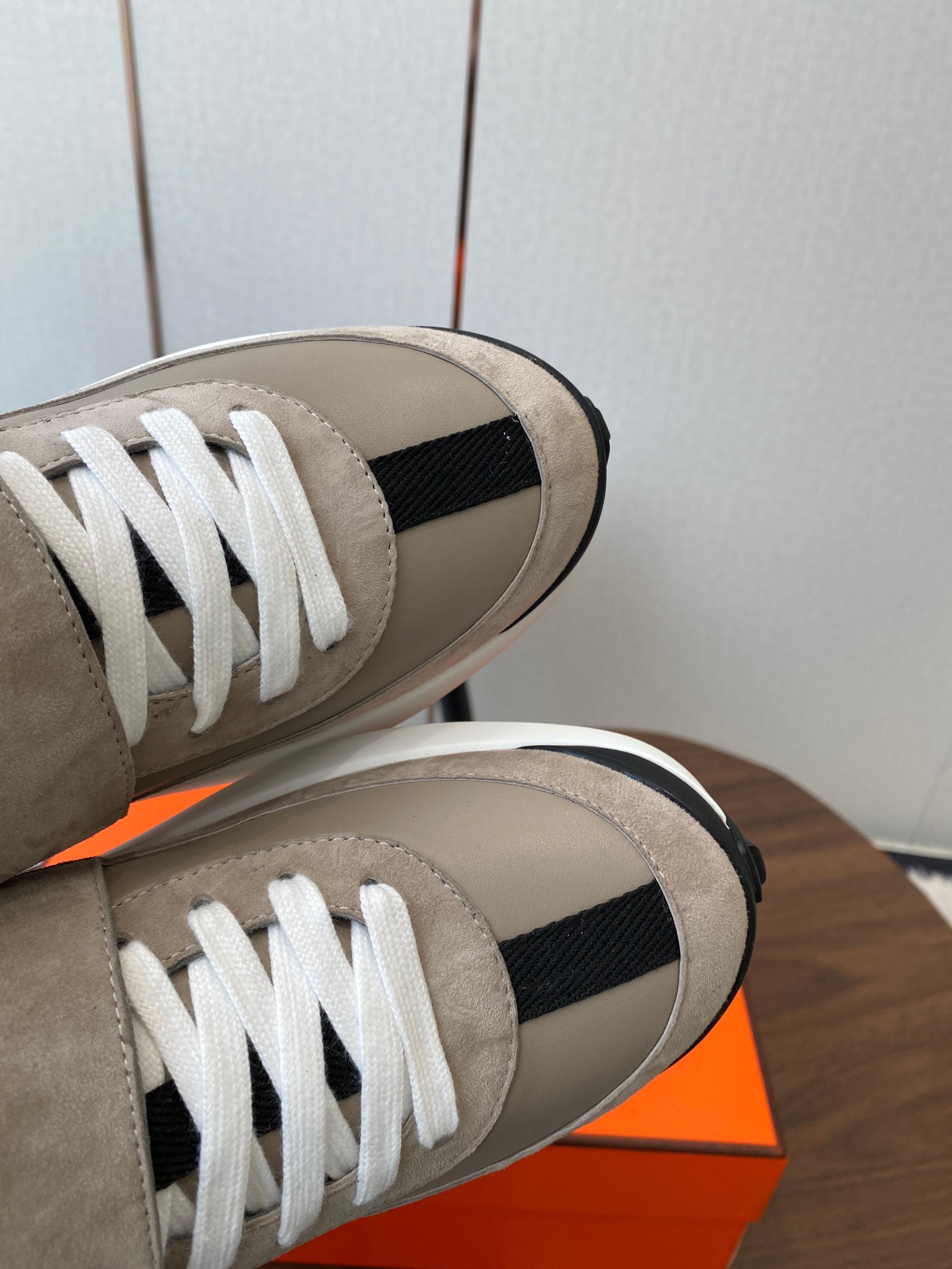 HM couple's sneakers taupe suede 477365