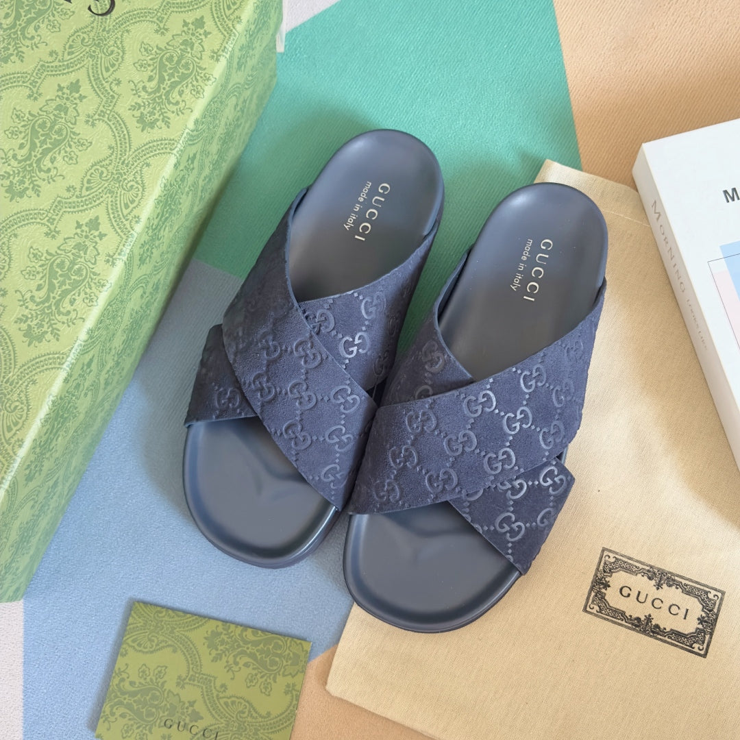 GG Men's Slide Navy Blue Embossed Suede 595712