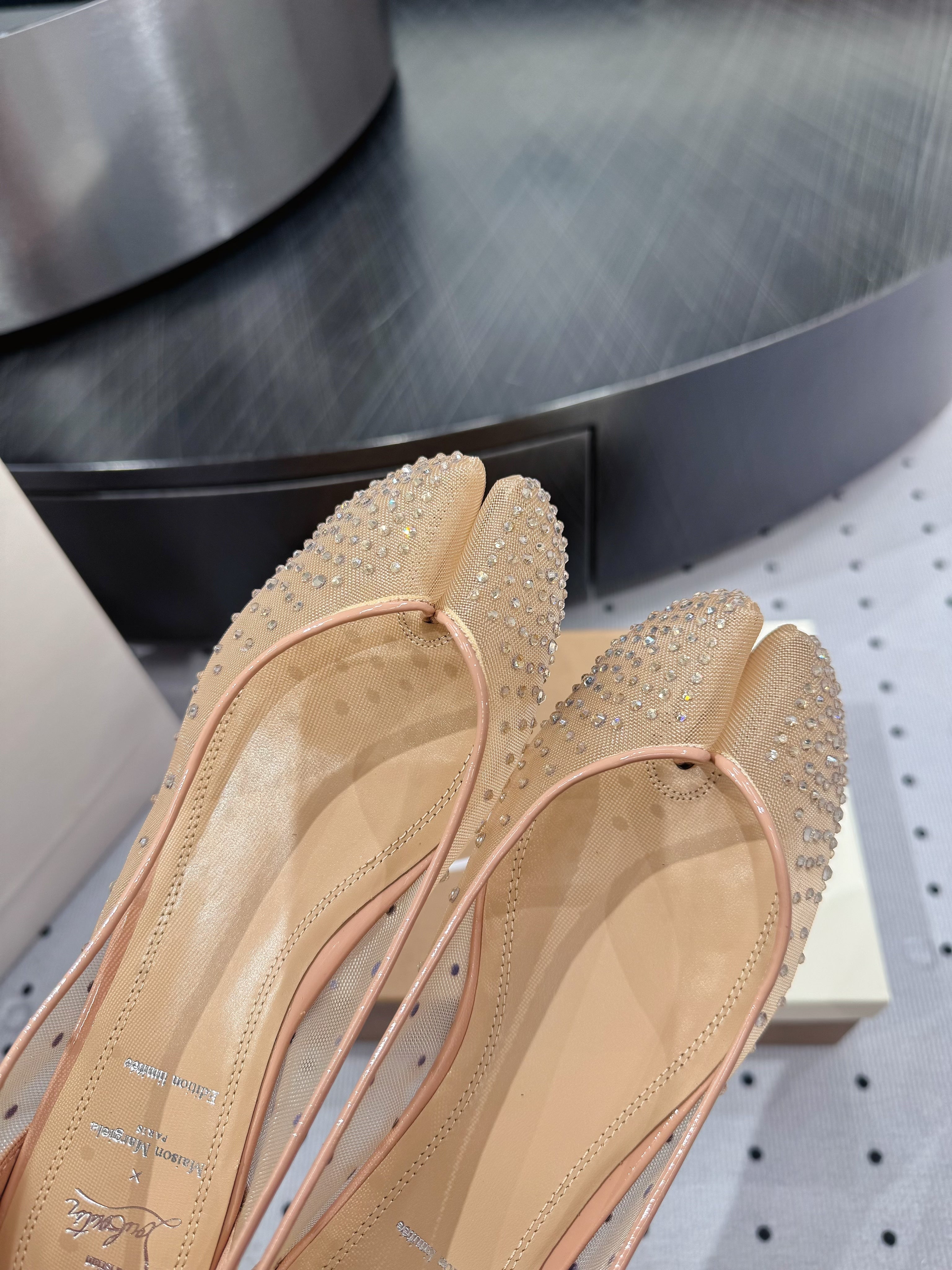 CL x Margiela 25 Diamond Beige Fabric Lace Swarovski 296033
