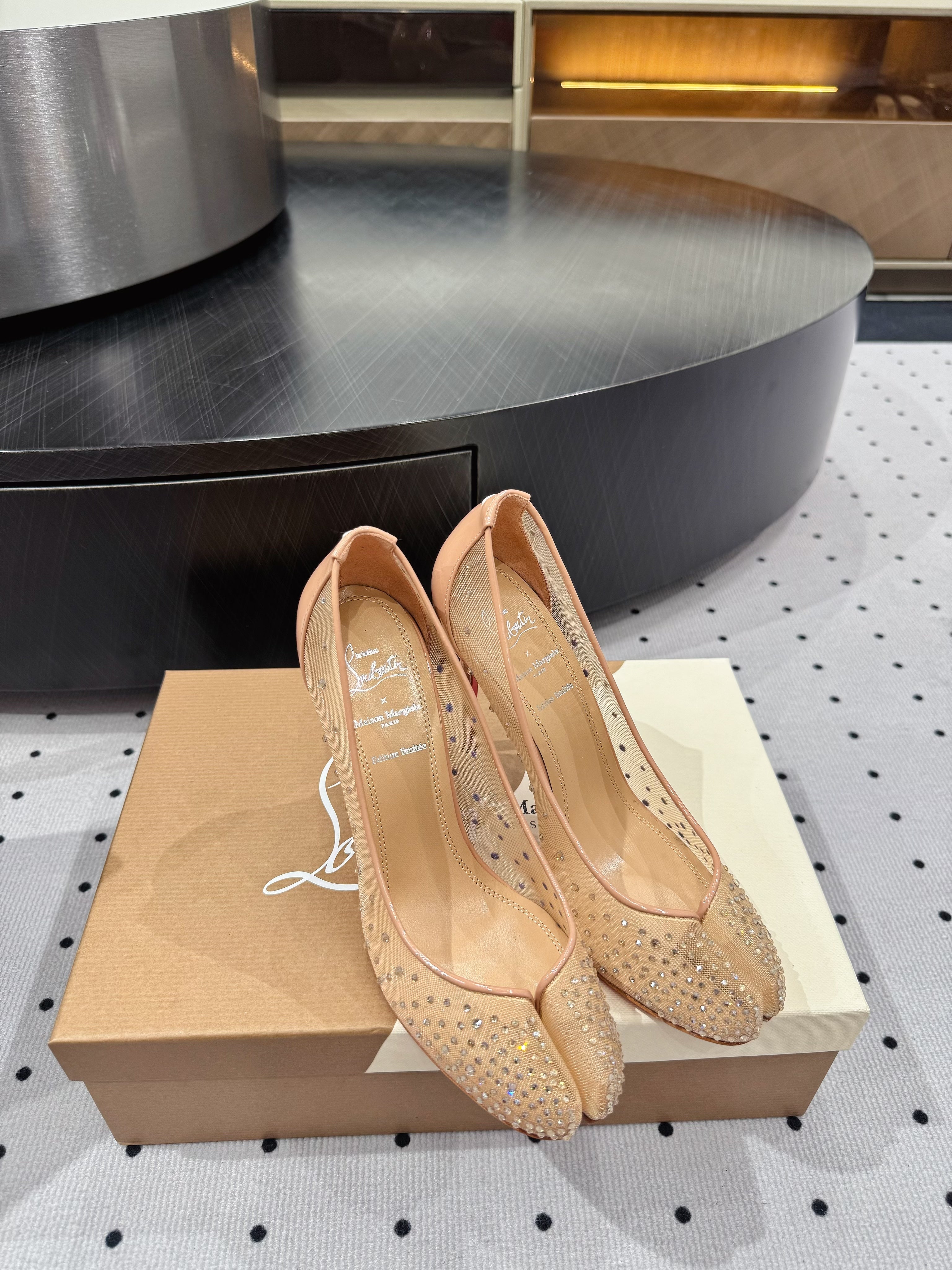 CL x Margiela 25 Diamond Pumps Beige Fabric Lace Swarovski 296040