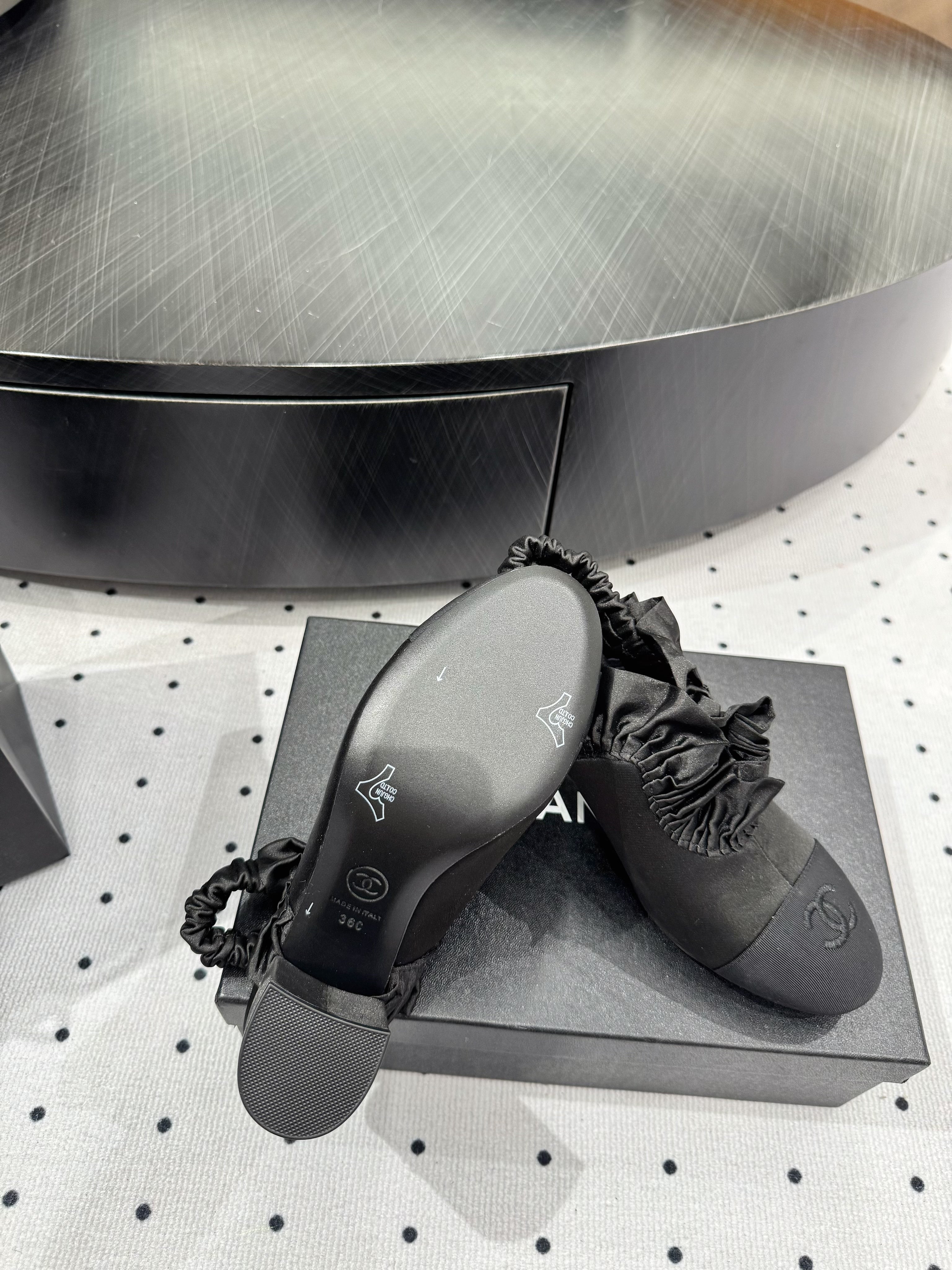 CC 25 Slingback Black Silk 306333