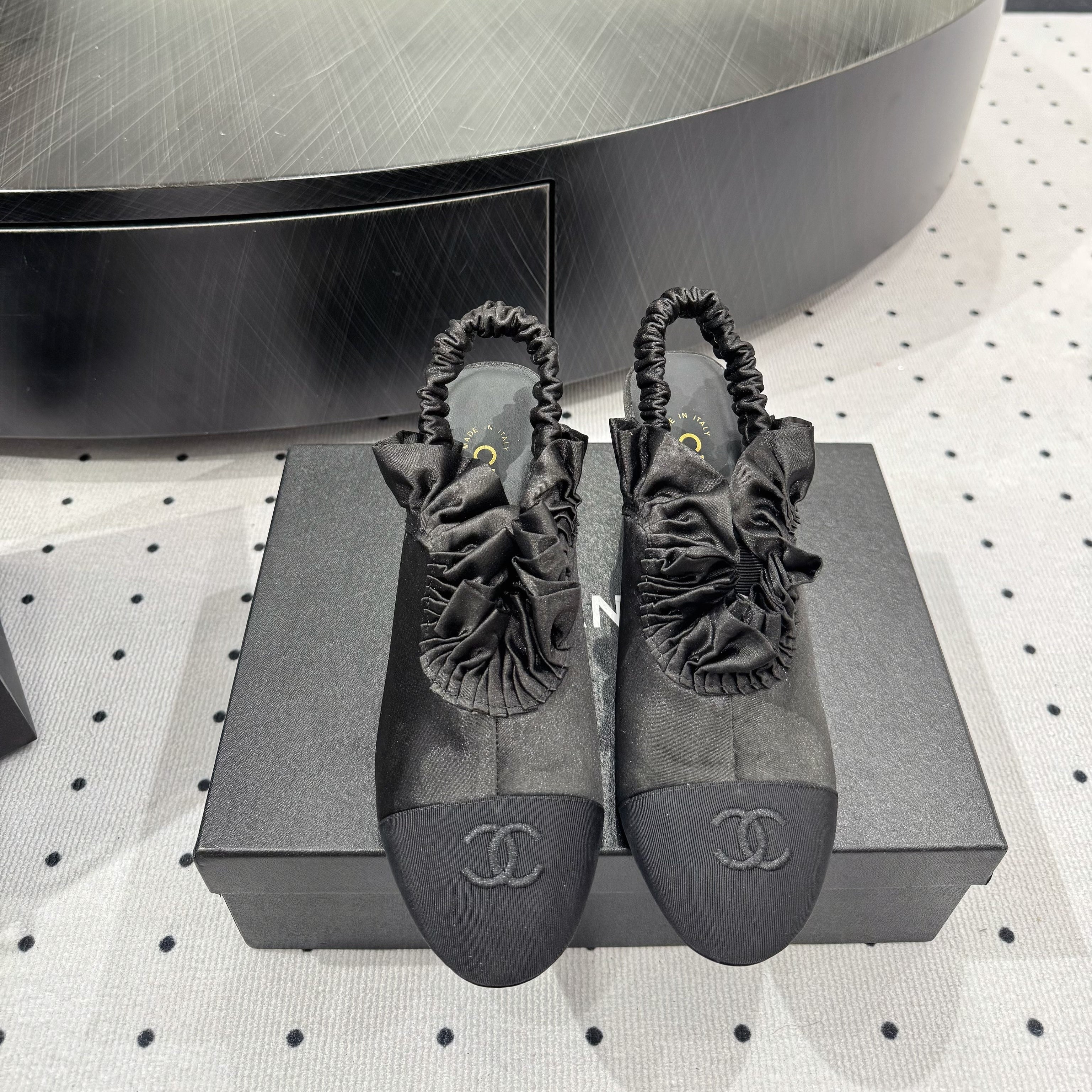 CC 25 Slingback Black Silk 306333