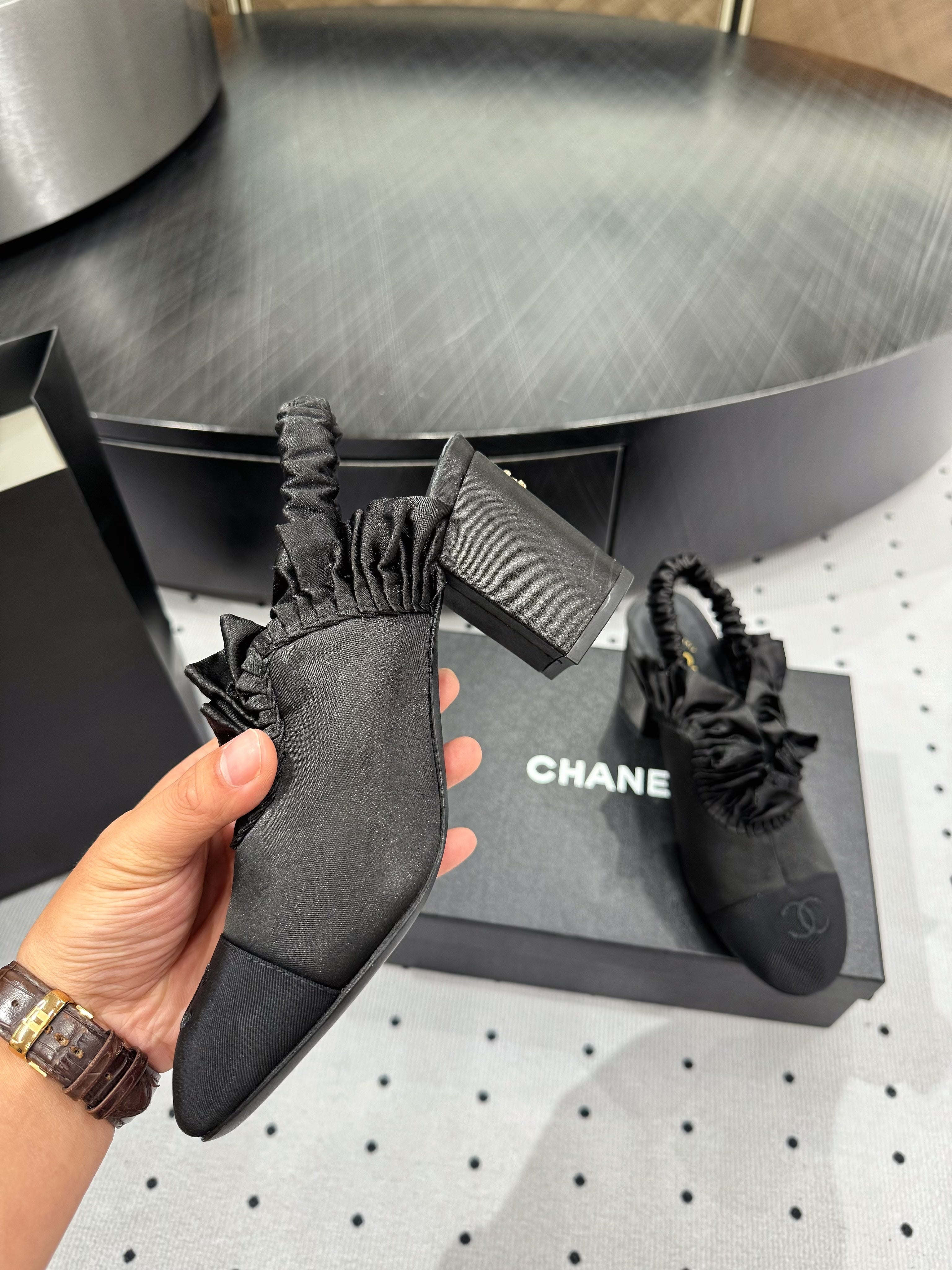 CC 25 Slingback Black Silk 306333