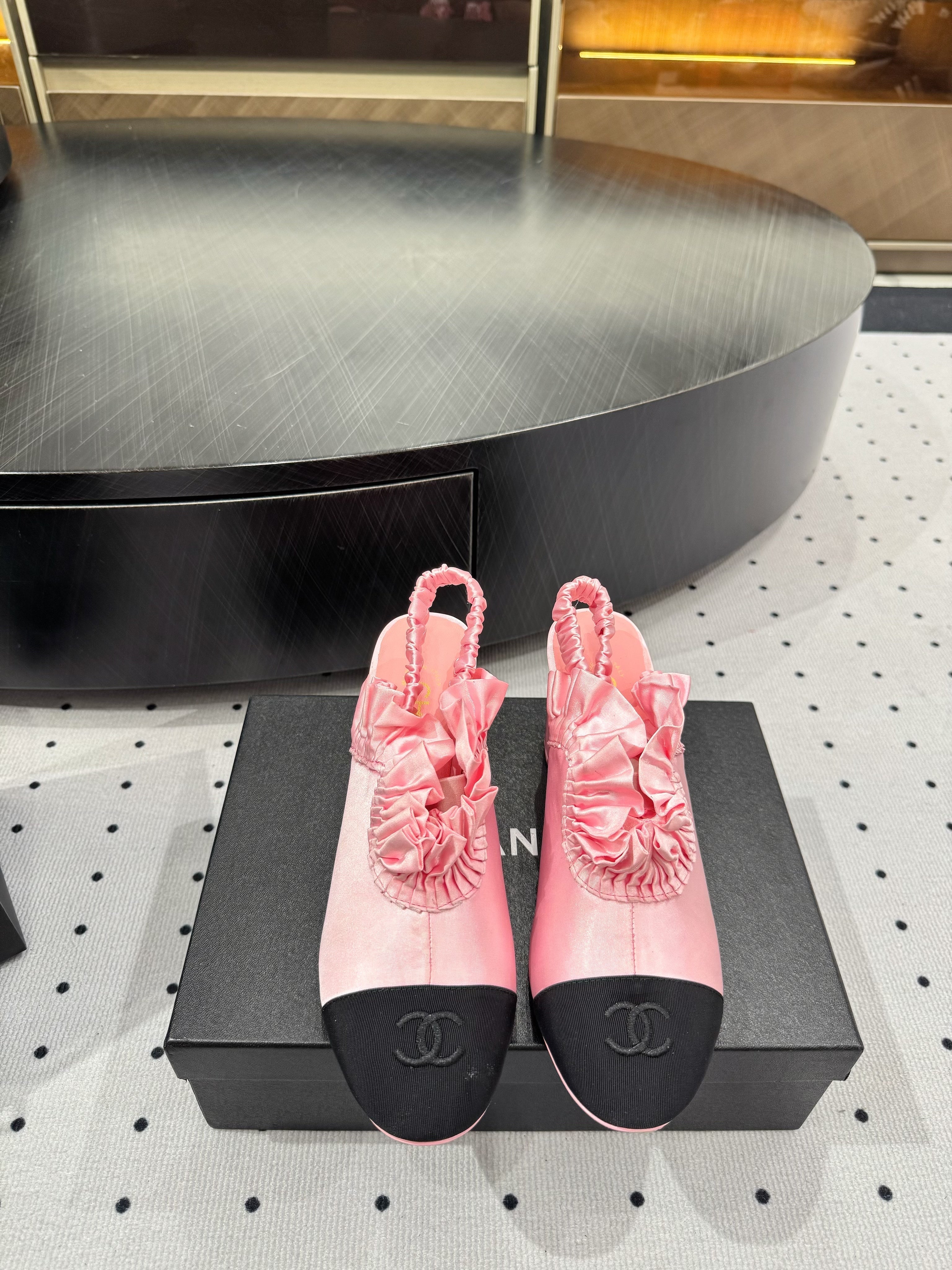 CC 25 Slingback Pink Silk 306334