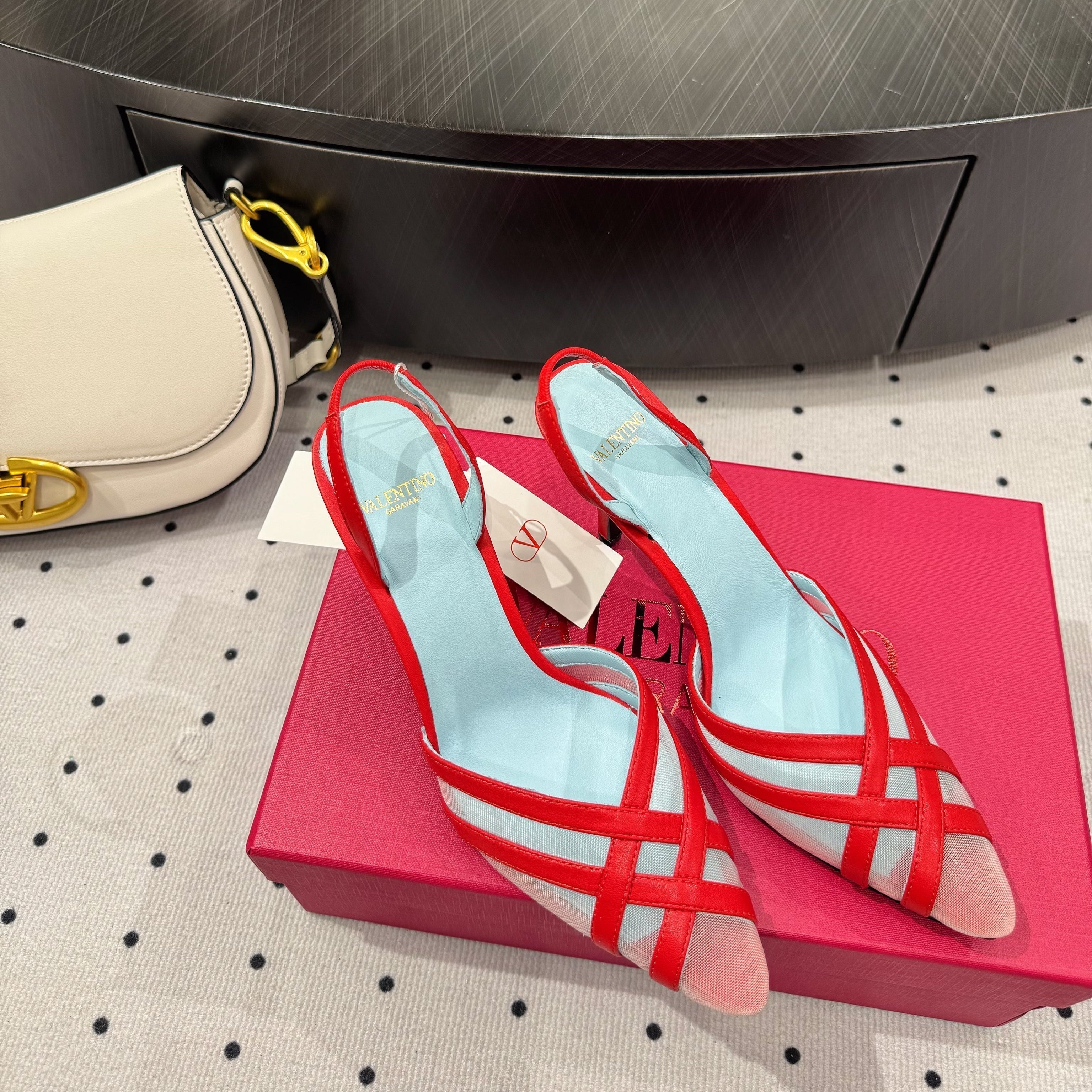VT 25 Mesh Slingback Red Sheepskin 321568