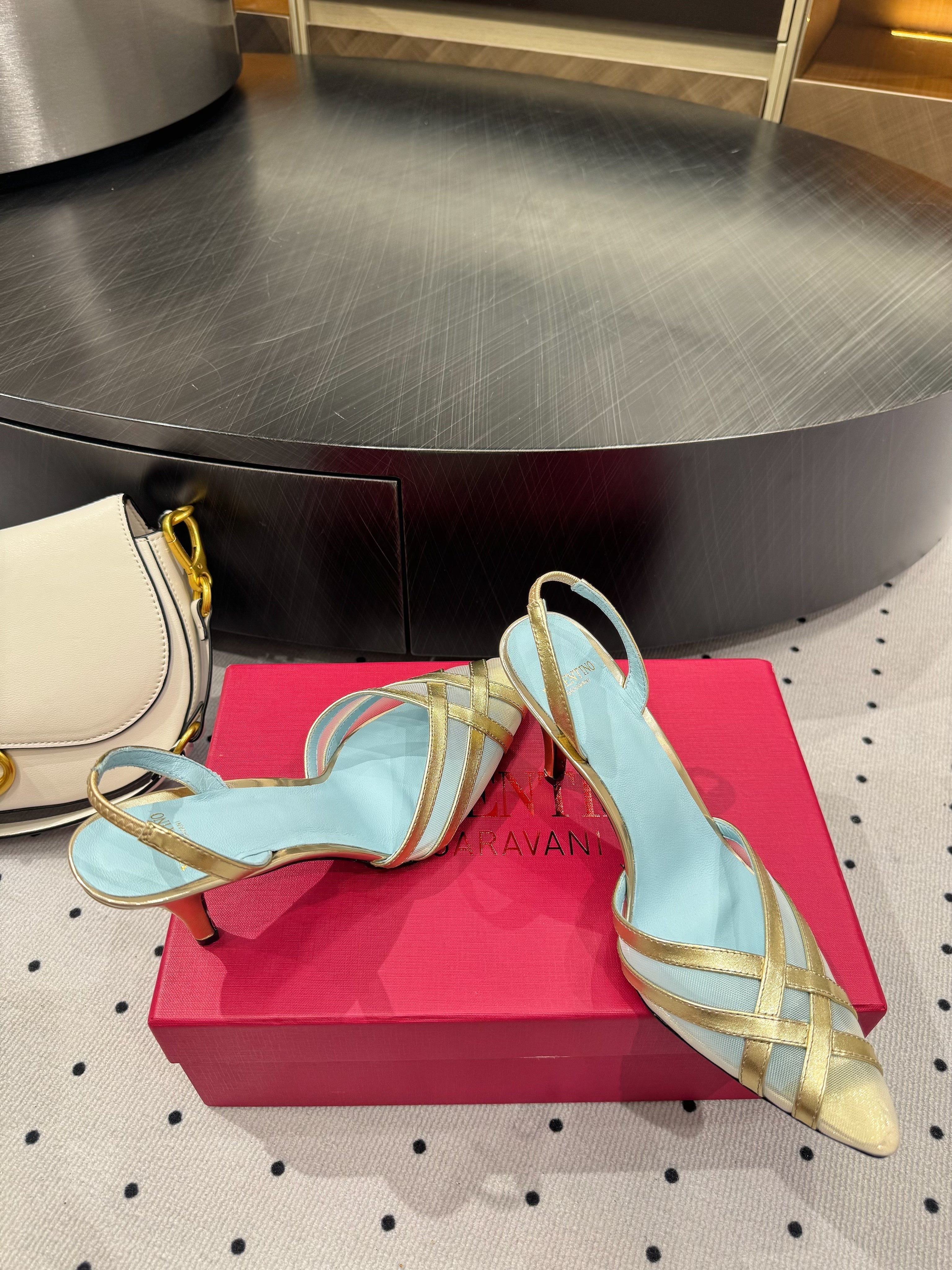 VT 25 Mesh Slingback Gold Sheepskin 327591