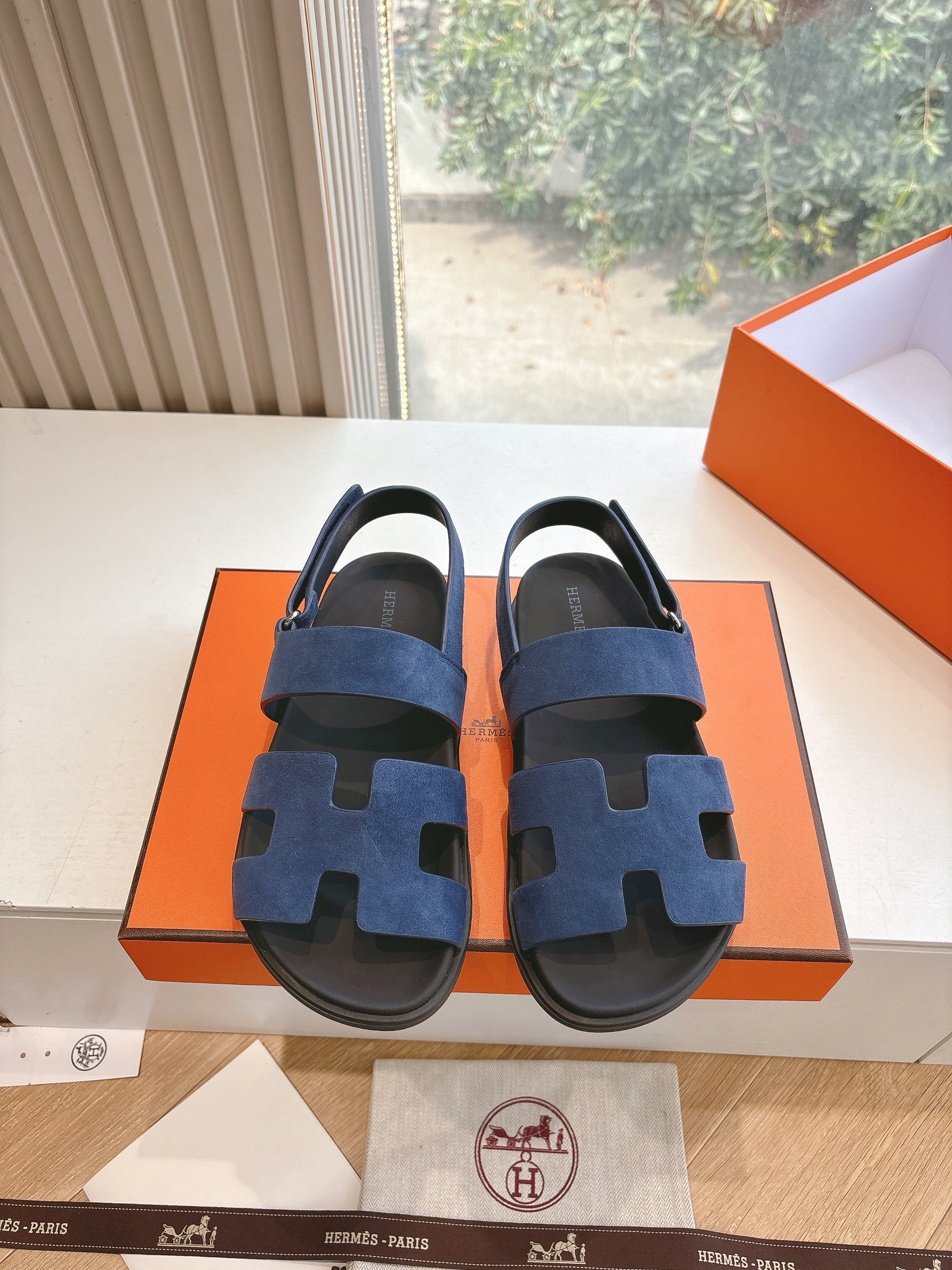 HM 25 Genius Sandal Dark Blue Suede Calfskin