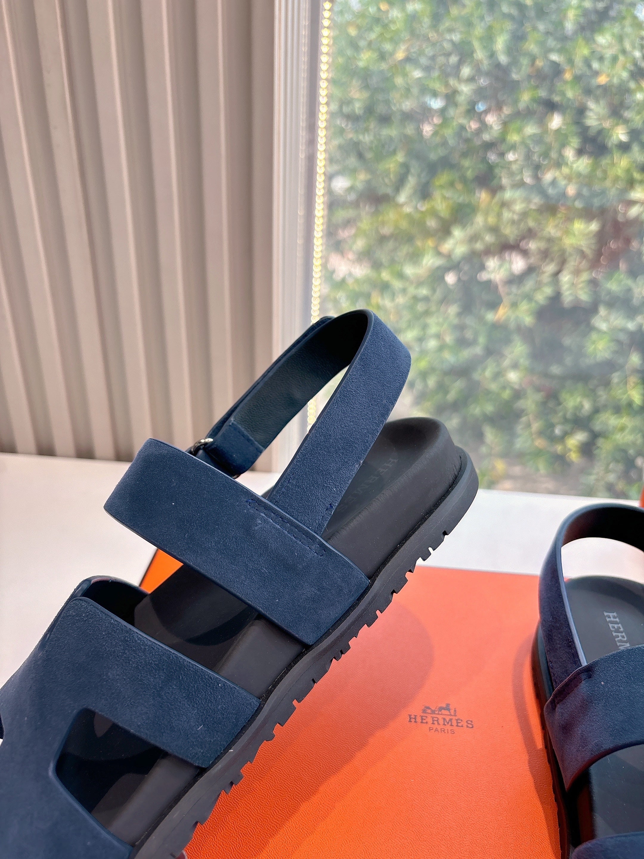 HM 25 Genius Sandal Dark Blue Suede Calfskin