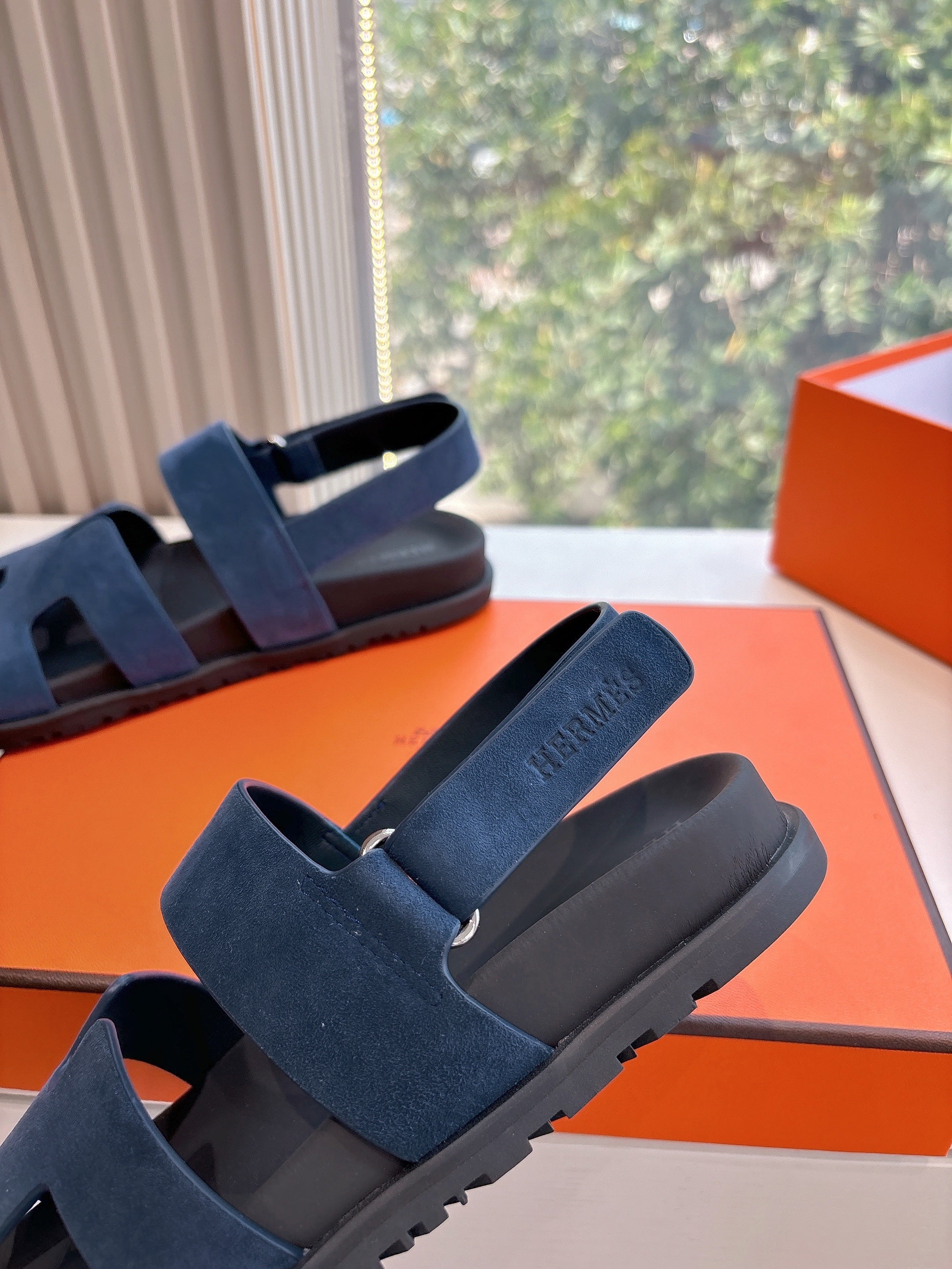 HM 25 Genius Sandal Dark Blue Suede Calfskin