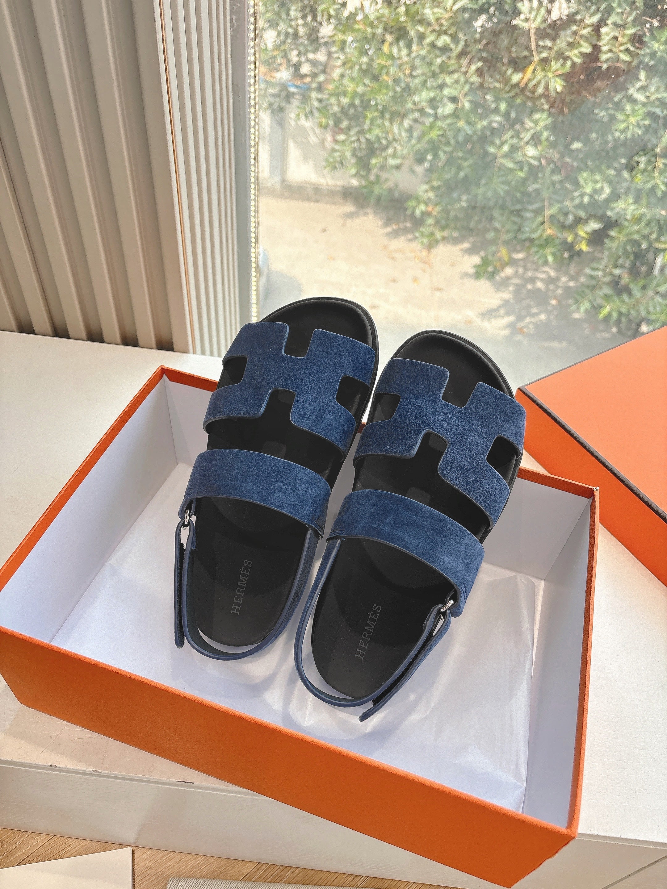 HM 25 Genius Sandal Dark Blue Suede Calfskin