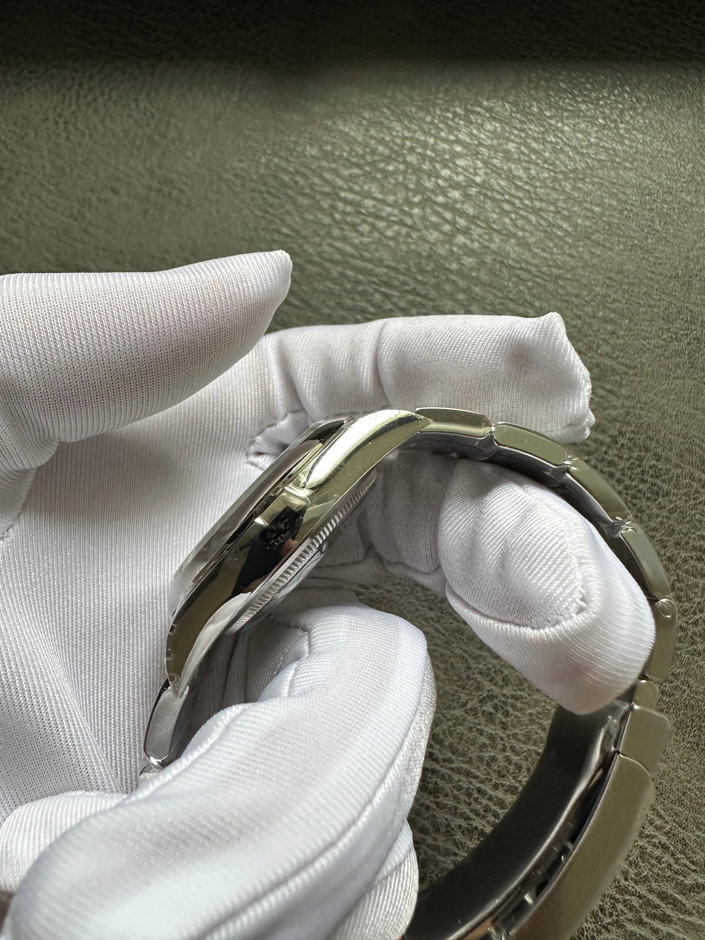 Rolex 25 Oyster Perpetual 41mm Pistachio Green