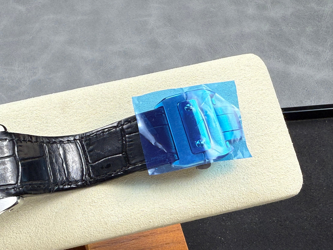 Cartier Men's Santos 100 41.3mm Silver Leather