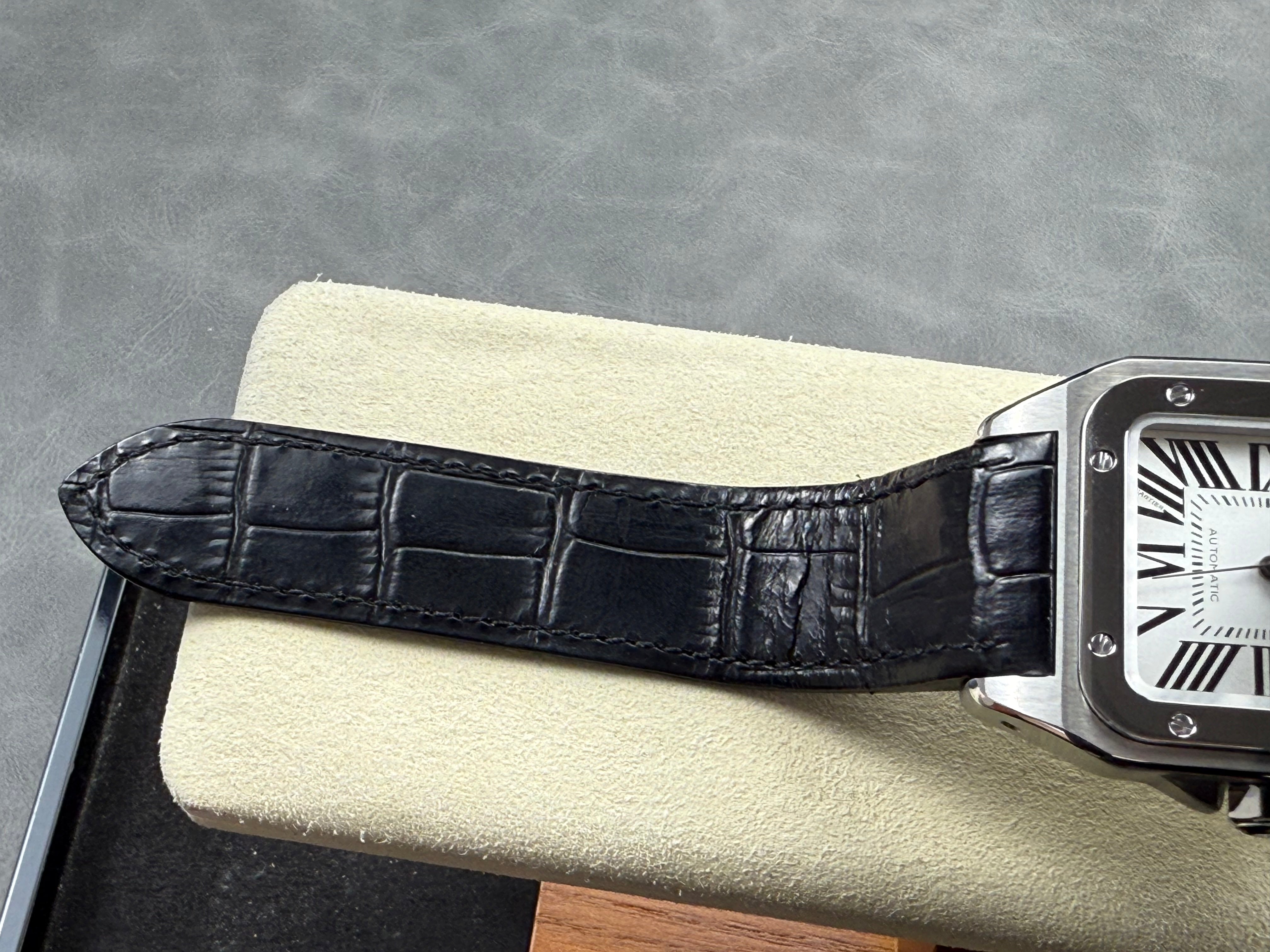 Cartier Men's Santos 100 41.3mm Silver Leather