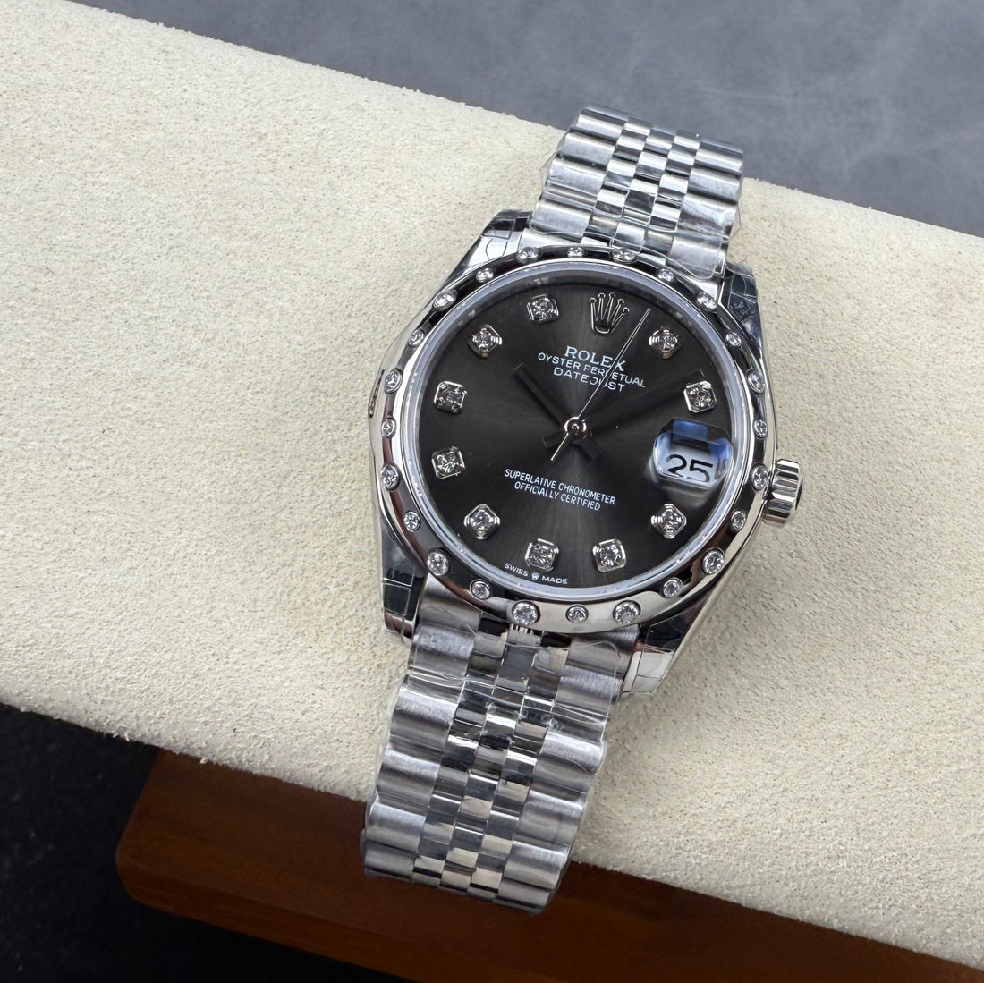 Rolex Datejust Oyster 31mm Diamond Black