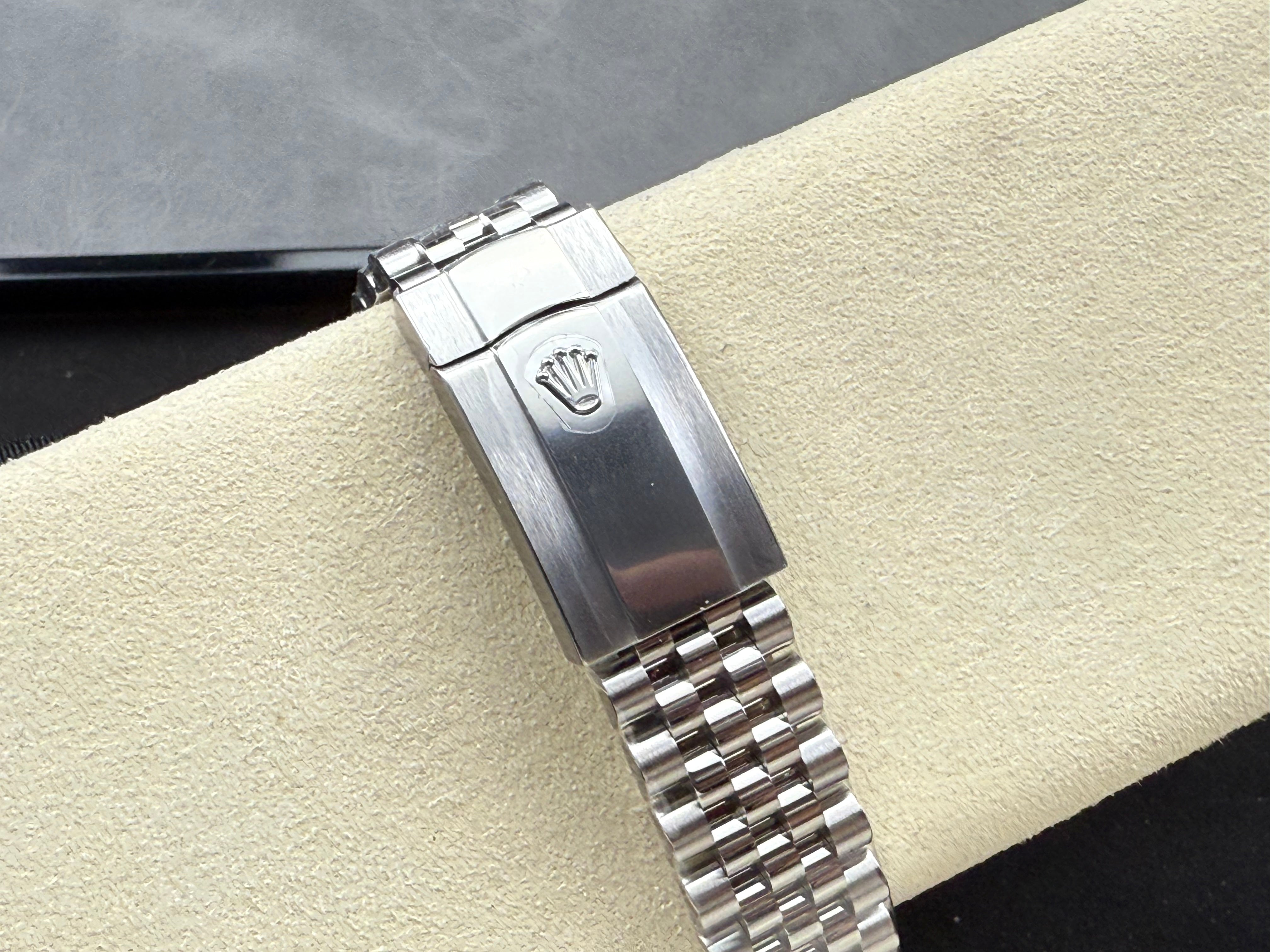 Rolex Day-Date 36mm Silver Navy Blue