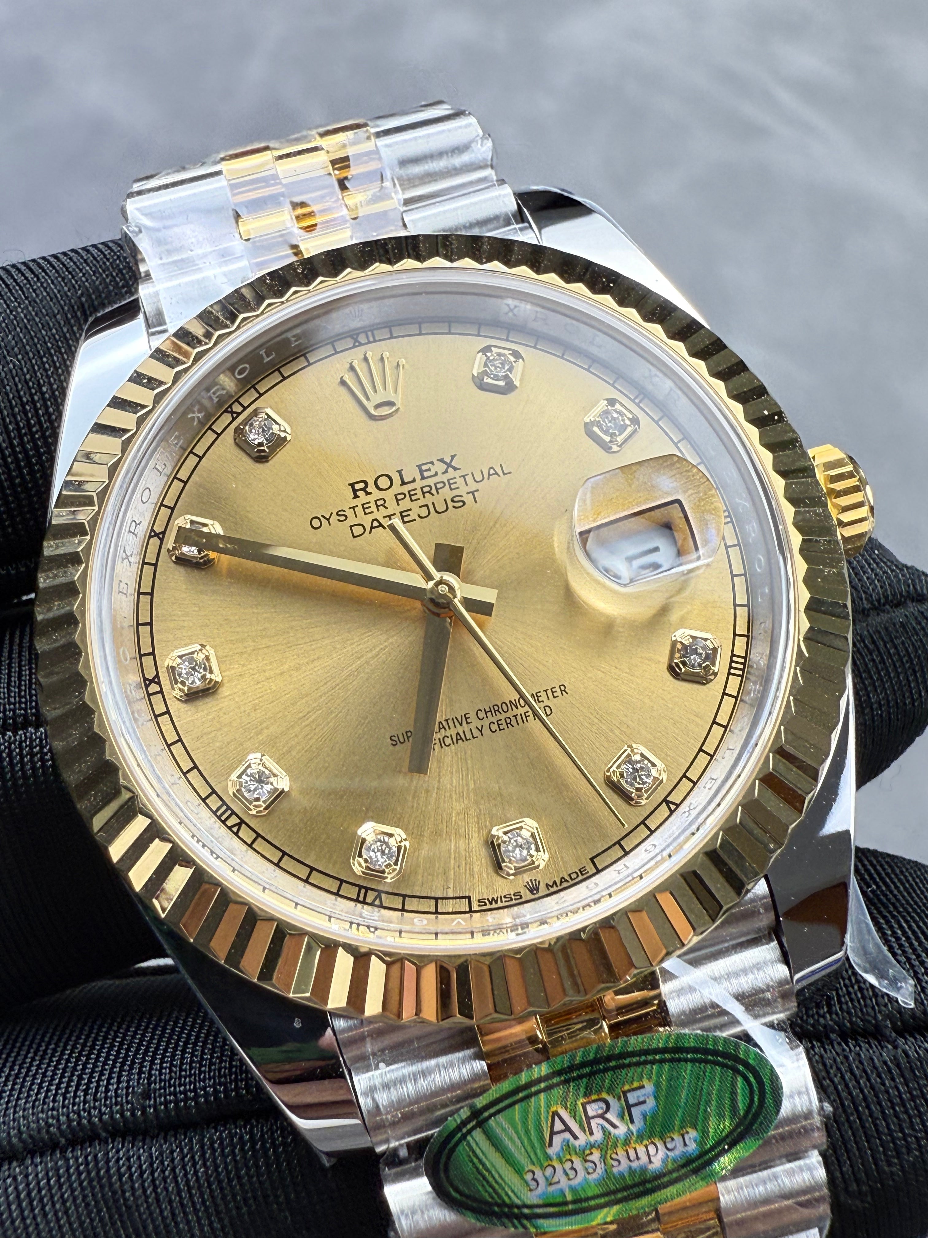 Rolex Datejust 41mm Silver Gold