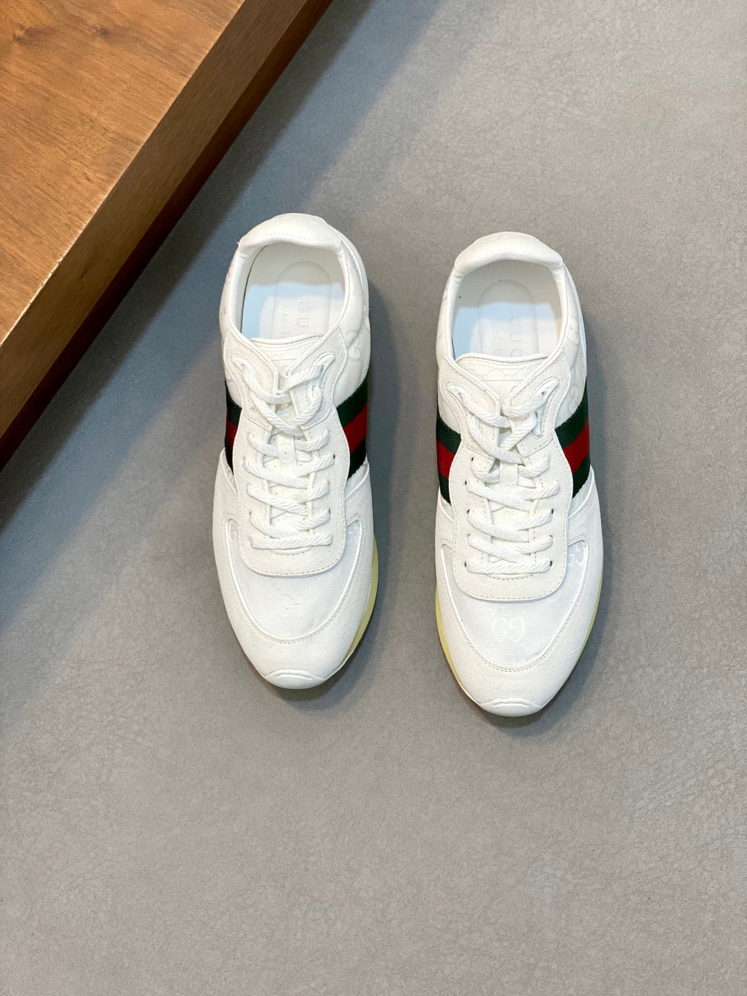 GG Men's Re-Motion Sneaker White Suede Calfskin 719290