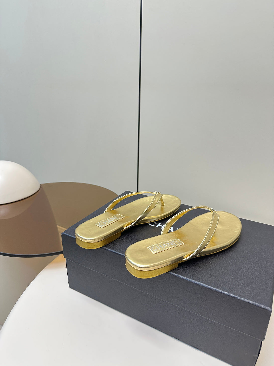 CC 25 Thong Sandal Gold Metalic Silver Diamond Logo