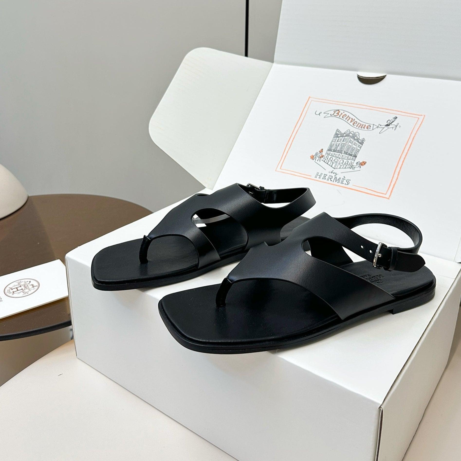 HM Karen Sandals Black Calfskin 369788