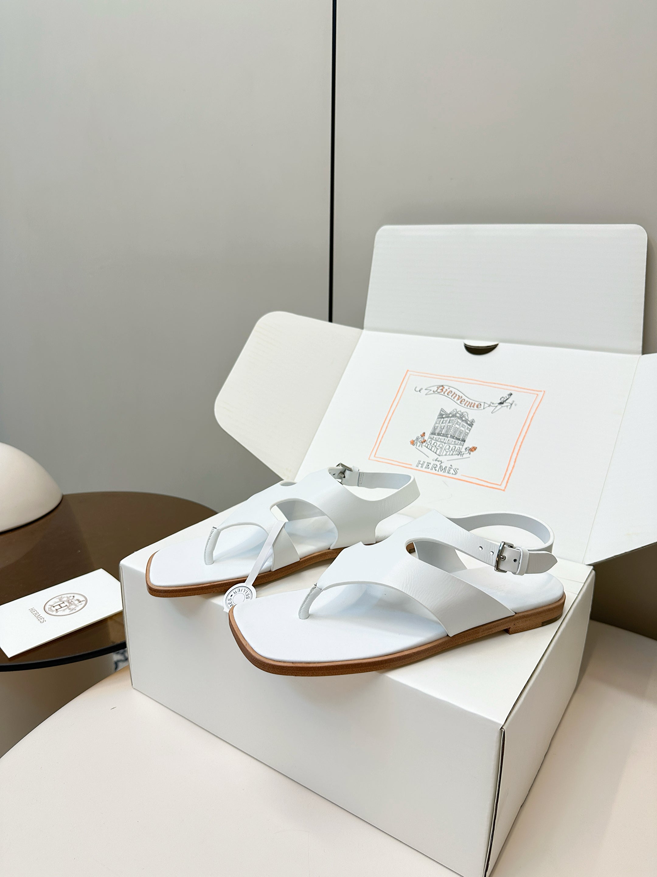 HM Karen Sandals White Calfskin 369789