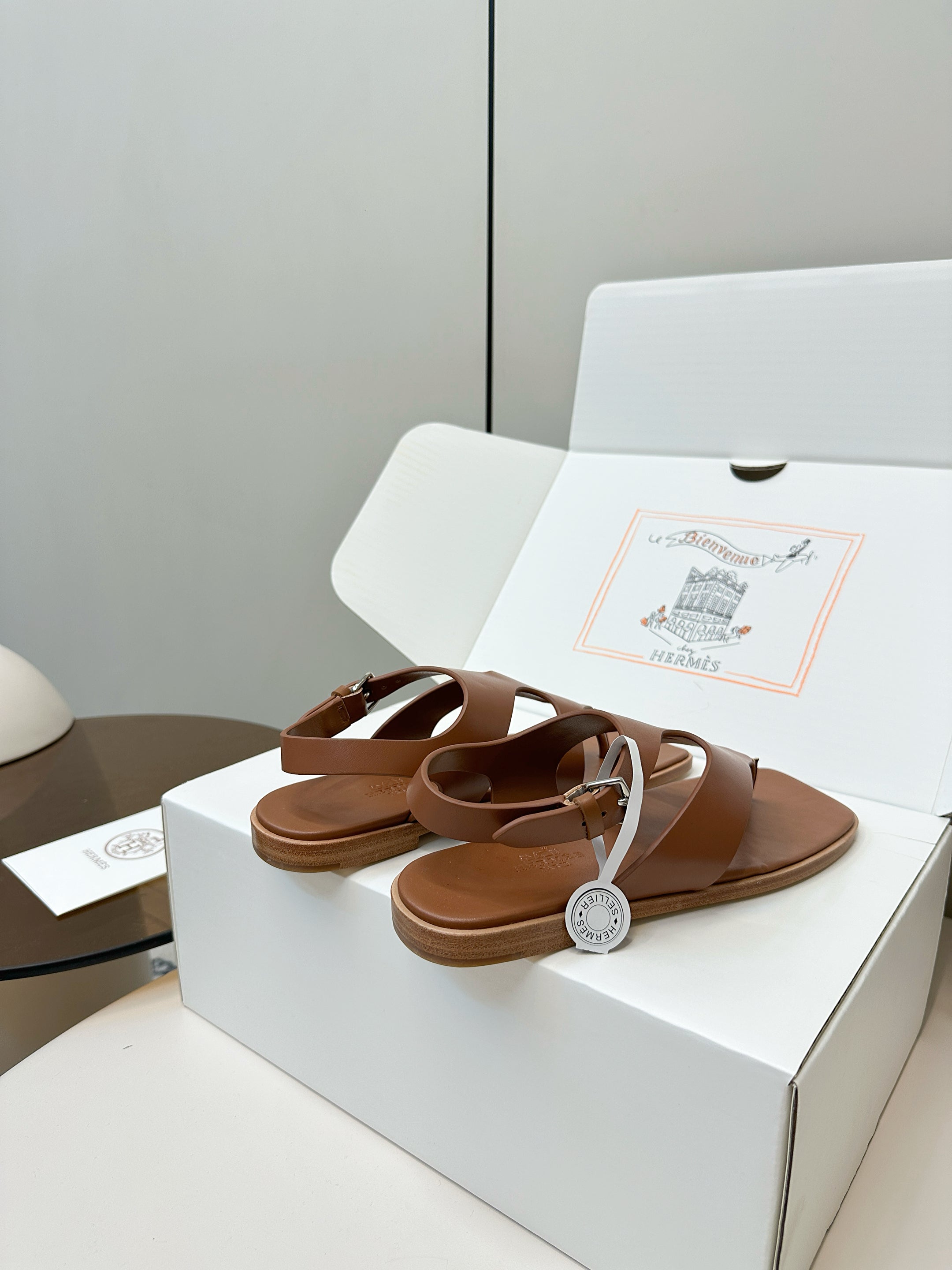 HM Karen Sandals Brown Calfskin 369790