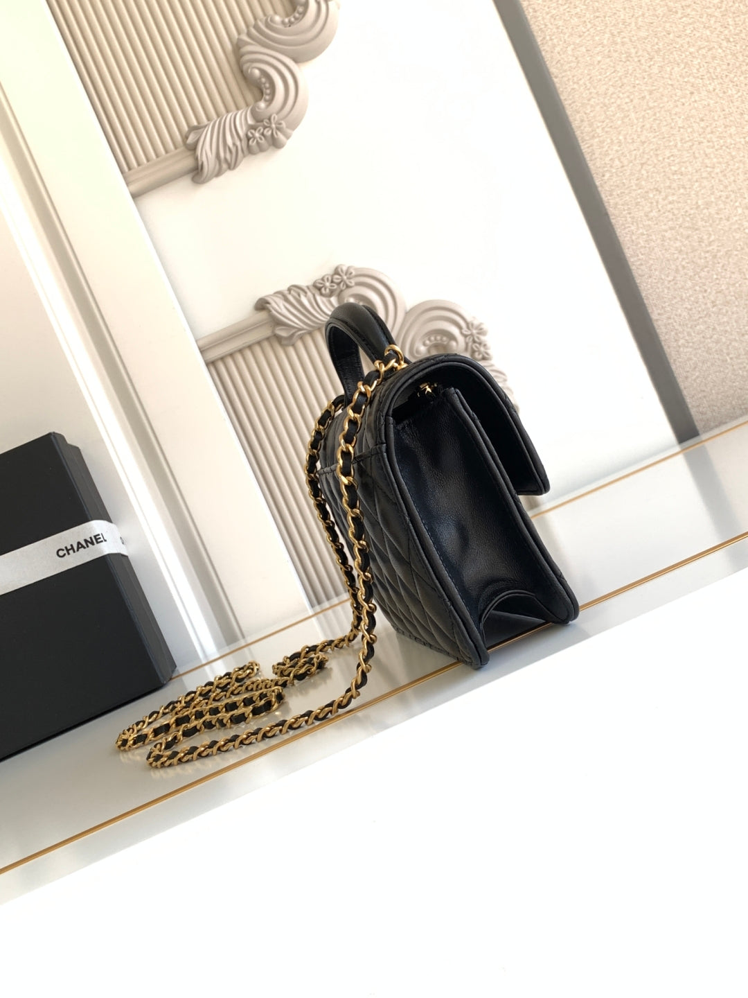 CC Handle Bag 19 Double C Black Lambskin Gold Hardware