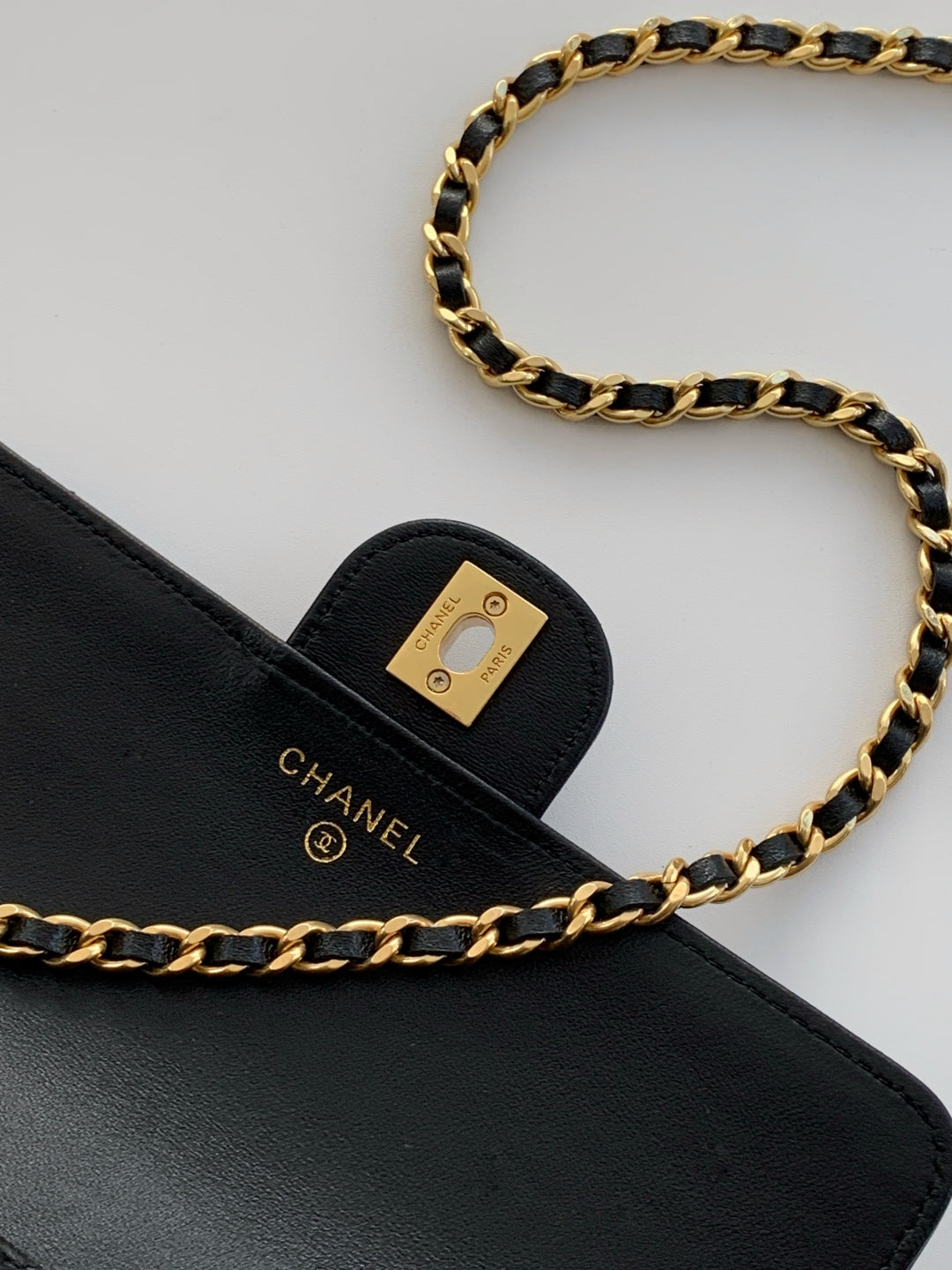 CC Handle Bag 19 Double C Black Lambskin Gold Hardware