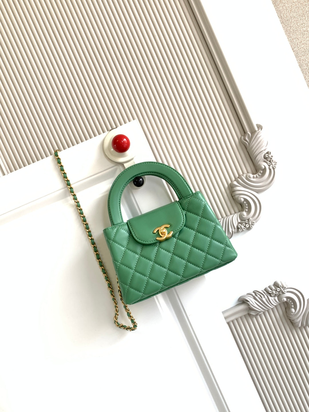 cc 24a nano 19cm kelly shopper bag light green lambskin