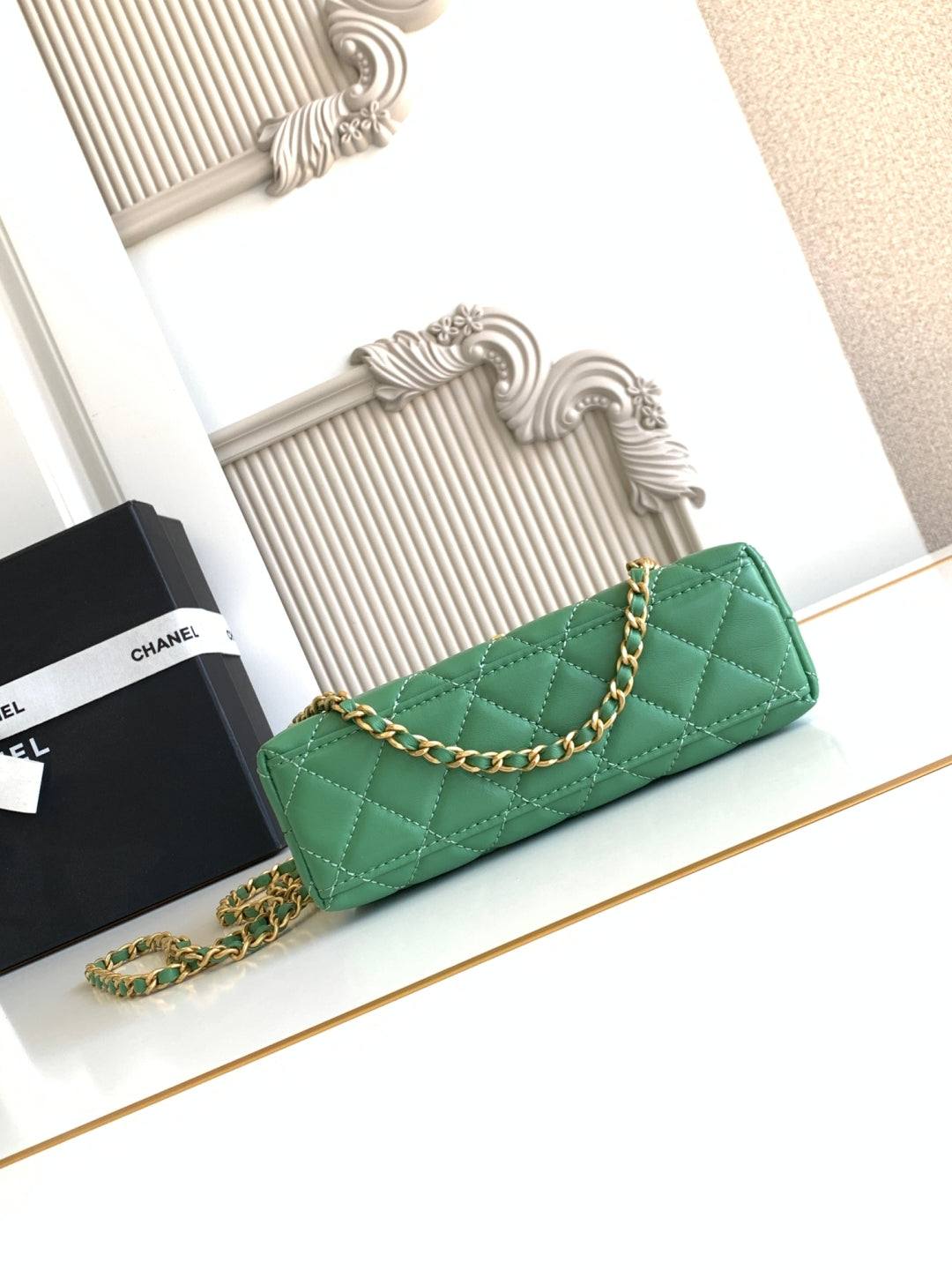 cc 24a nano 19cm kelly shopper bag light green lambskin