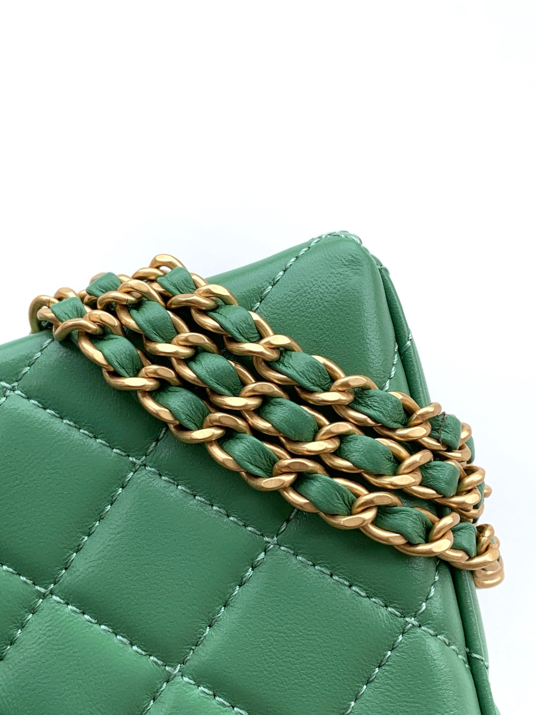 cc 24a nano 19cm kelly shopper bag light green lambskin