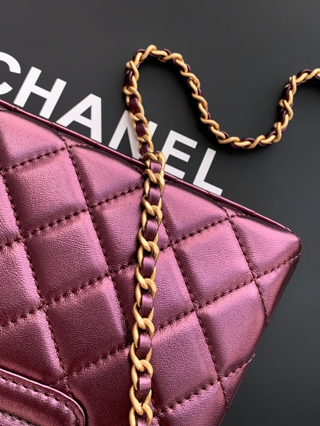cc 24a nano 19cm kelly shopper bag burgundy metallic lambskin