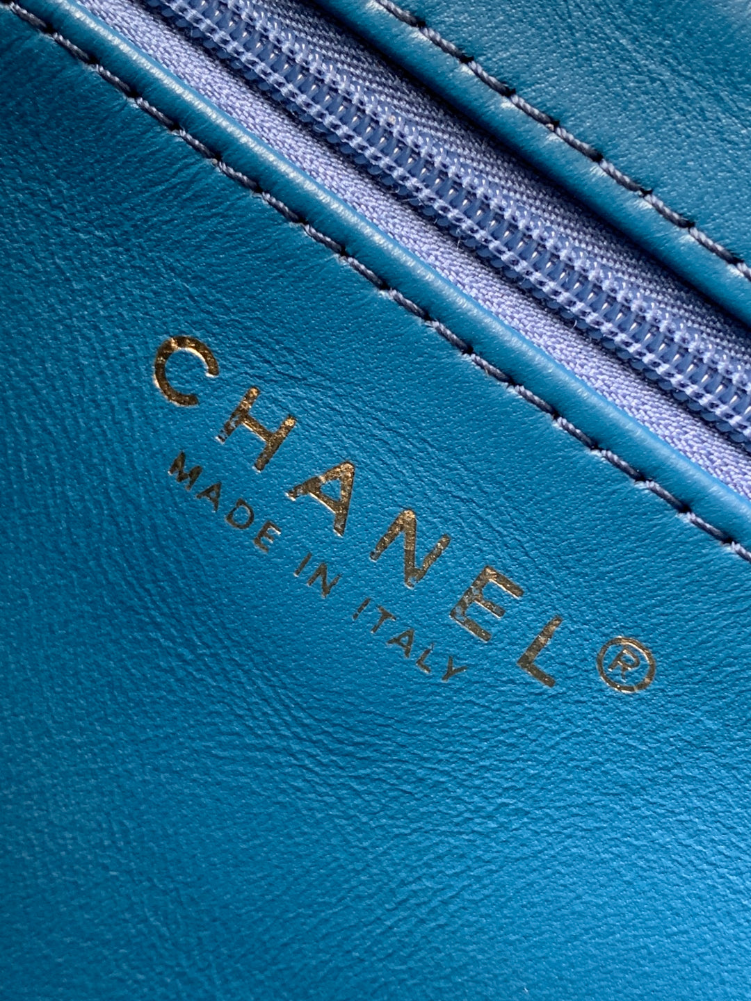 cc 24a nano 19cm kelly shopper bag metallic blue lambskin