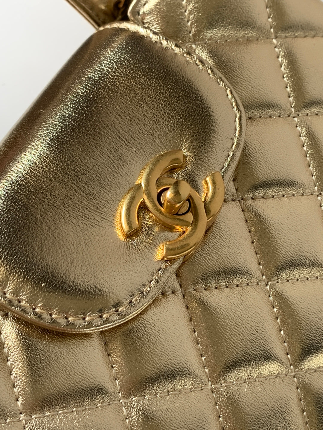cc 24a nano 19cm kelly shopper bag metallic gold lambskin