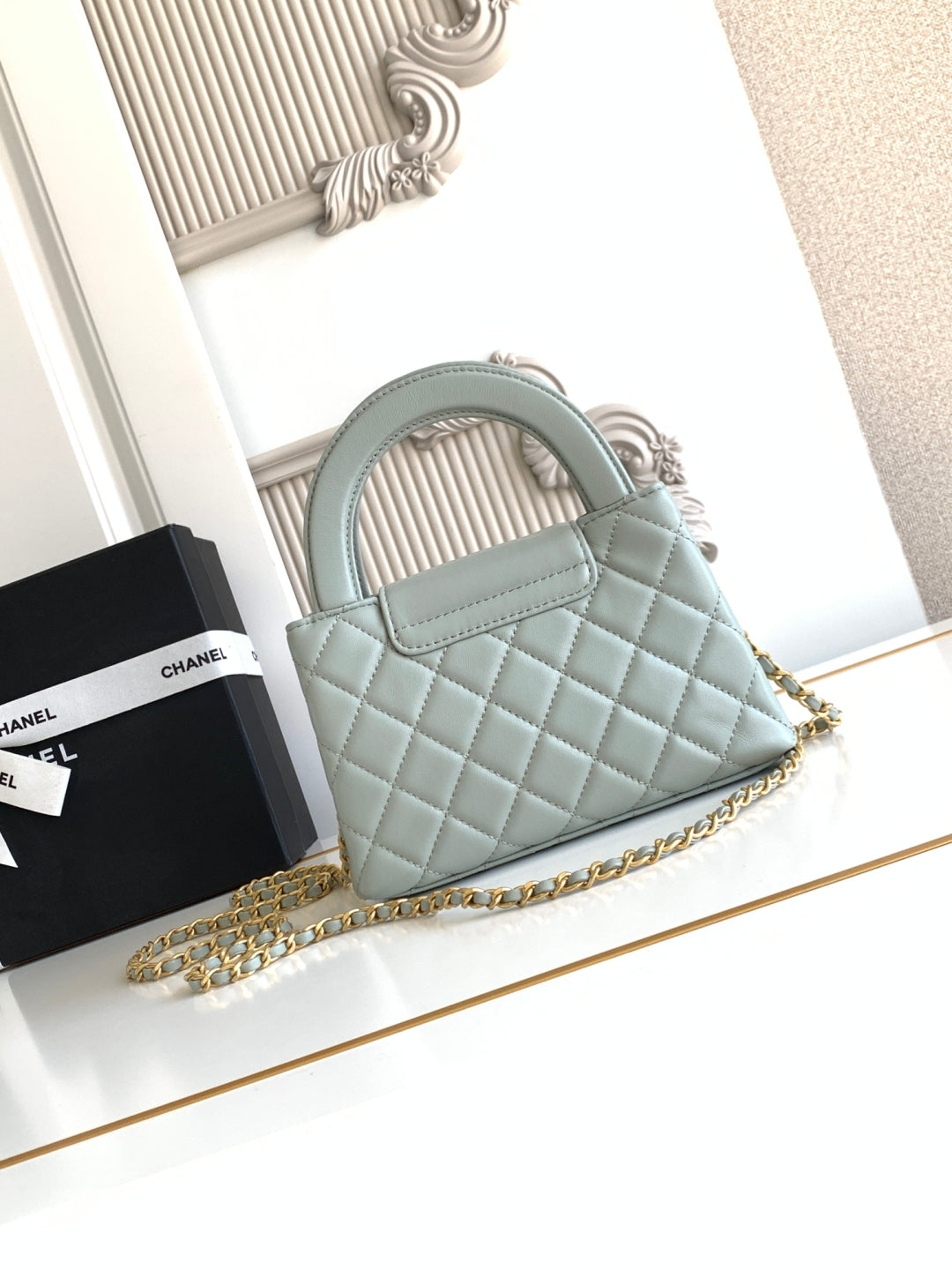 cc 24a nano 19cm kelly shopper bag pastel mint green lambskin