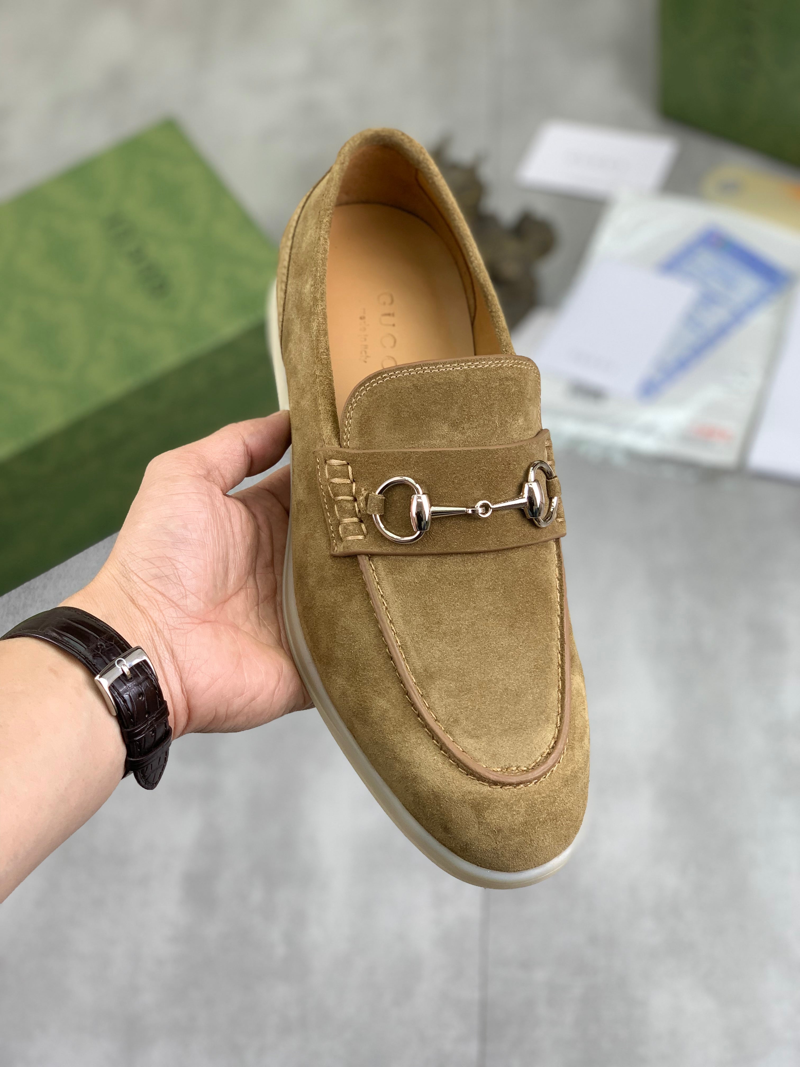 GG Men's Horsebit Loafer Tan Suede 524775