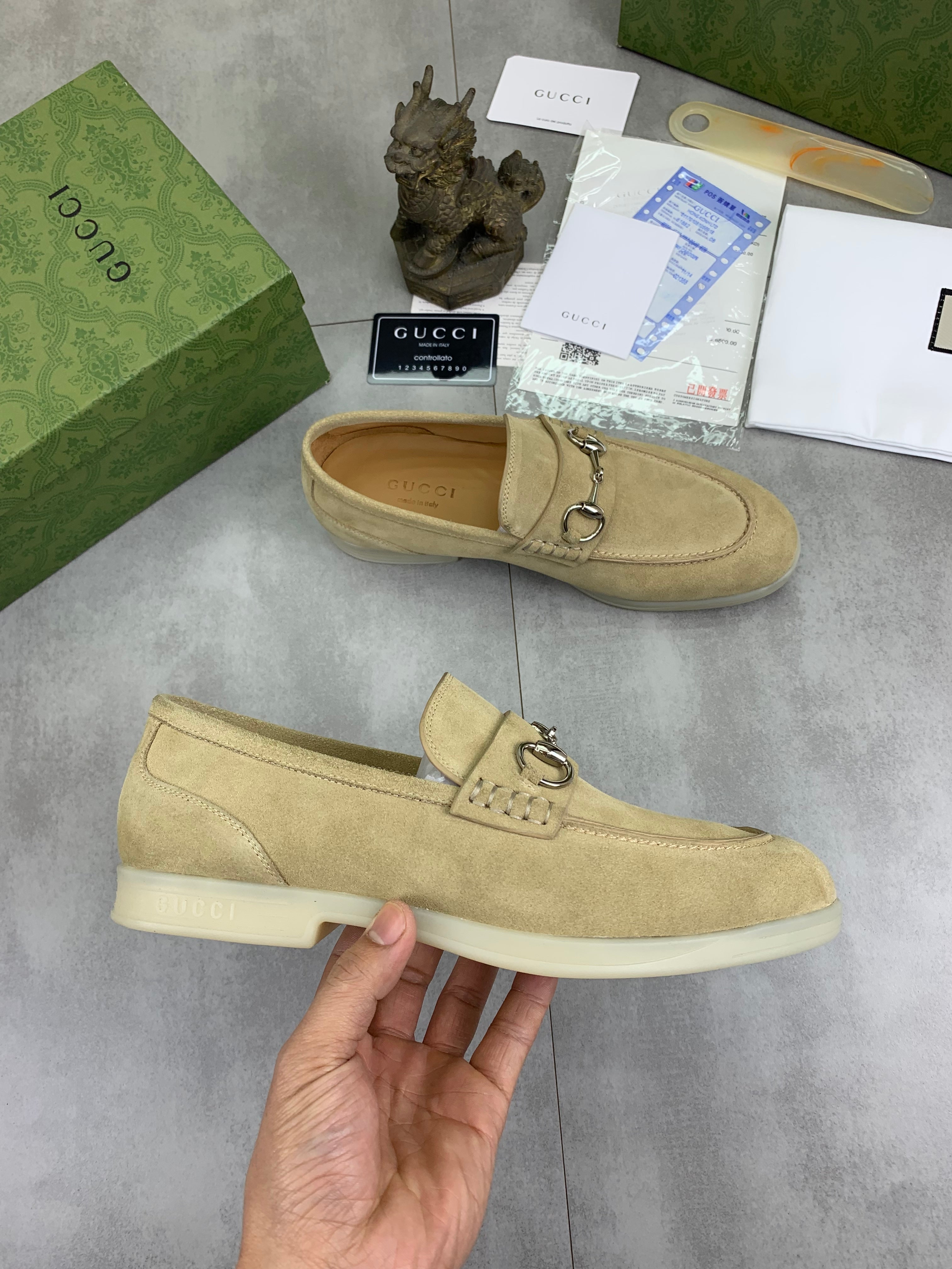 GG Men's Horsebit Loafer Beige Suede 524779