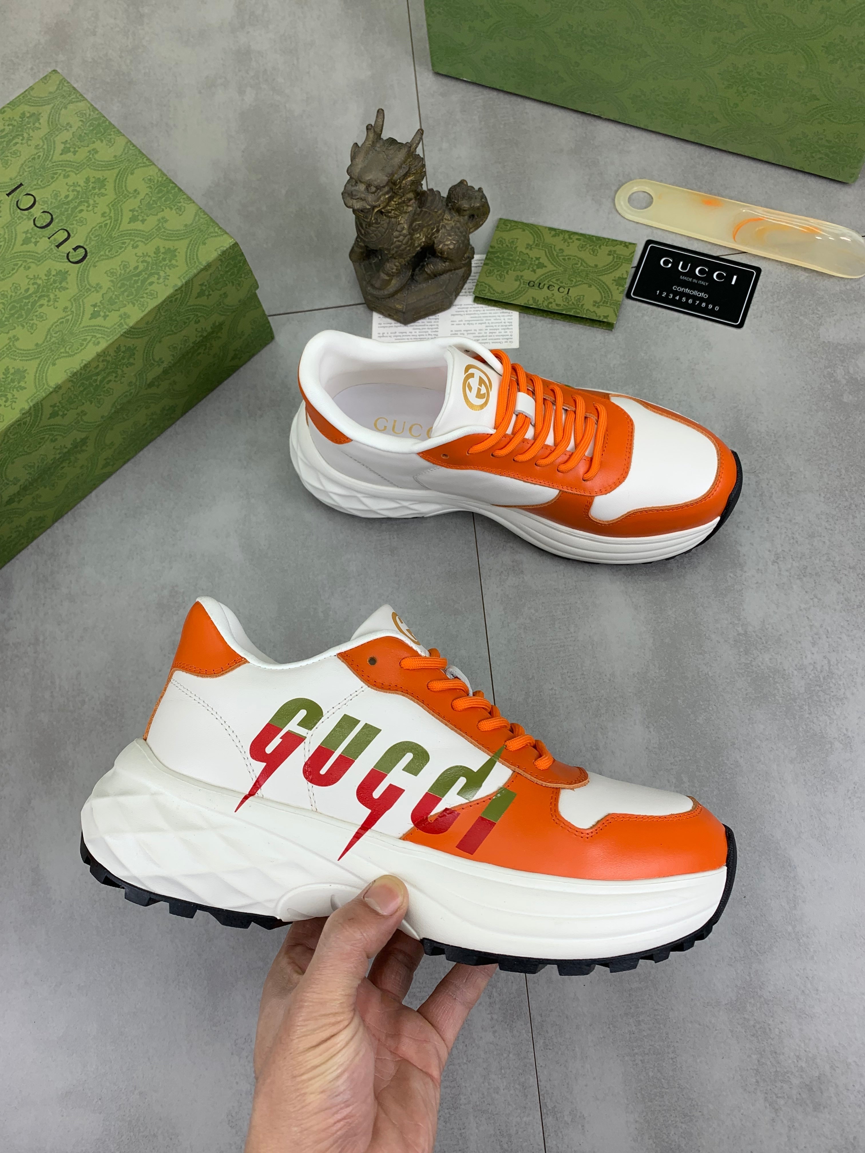 GG Men's Rhyton Sneaker Orange White Calfskin 528954