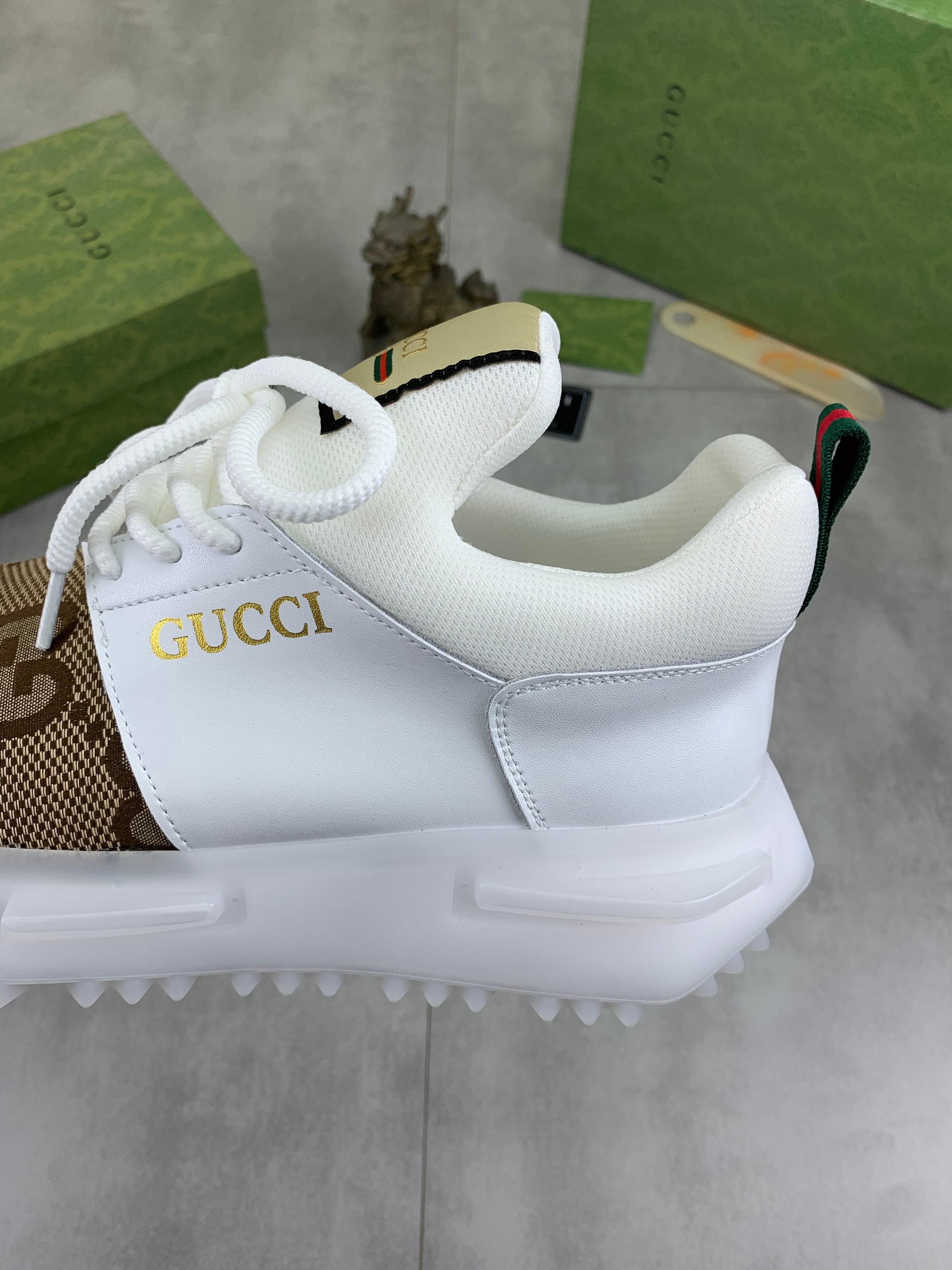 GG Men's Sneaker White Brown Calfskin Canvas 528940