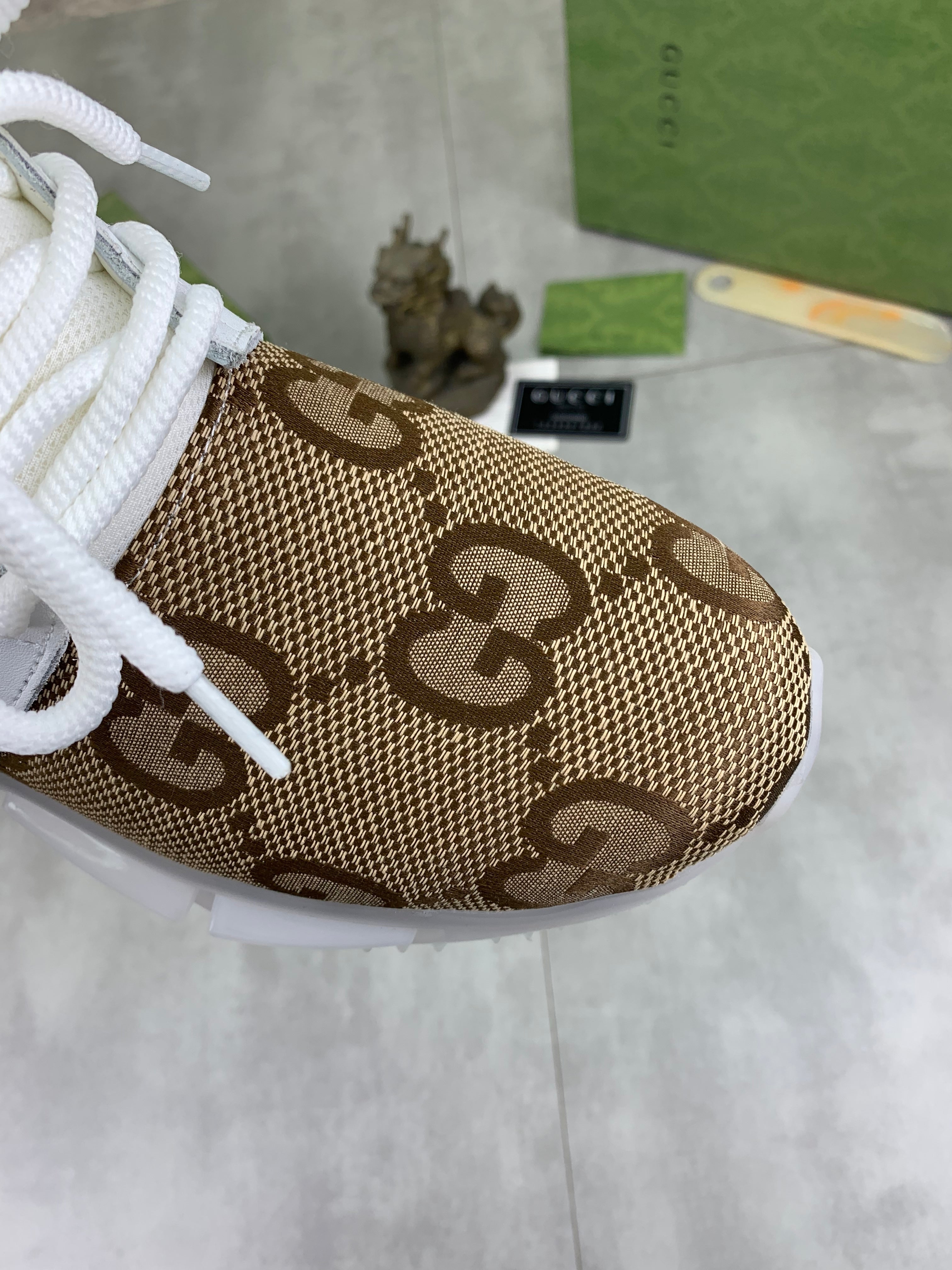 GG Men's Sneaker White Brown Calfskin Canvas 528940