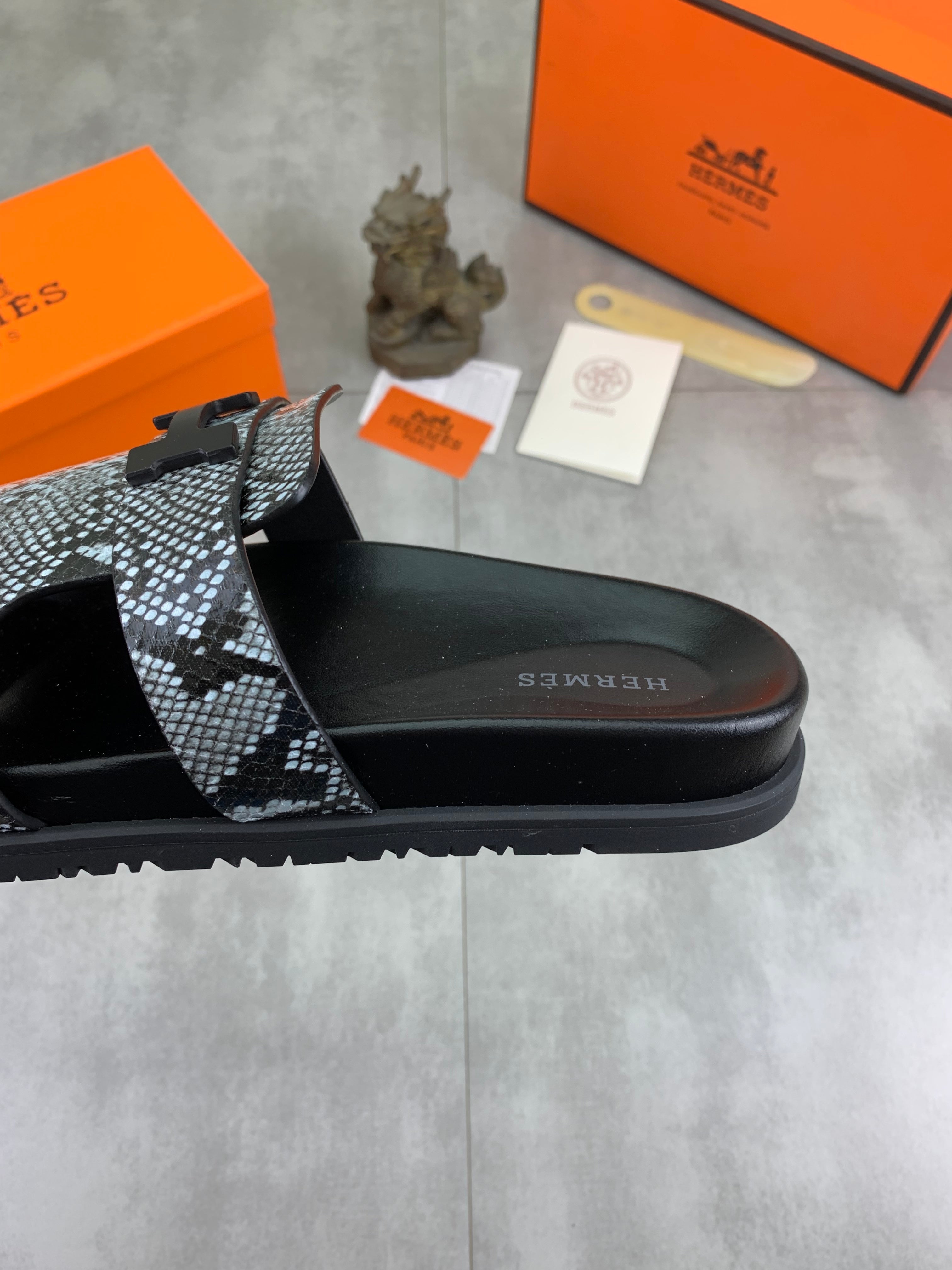 HM Men's Slide Black Cowhide 616260