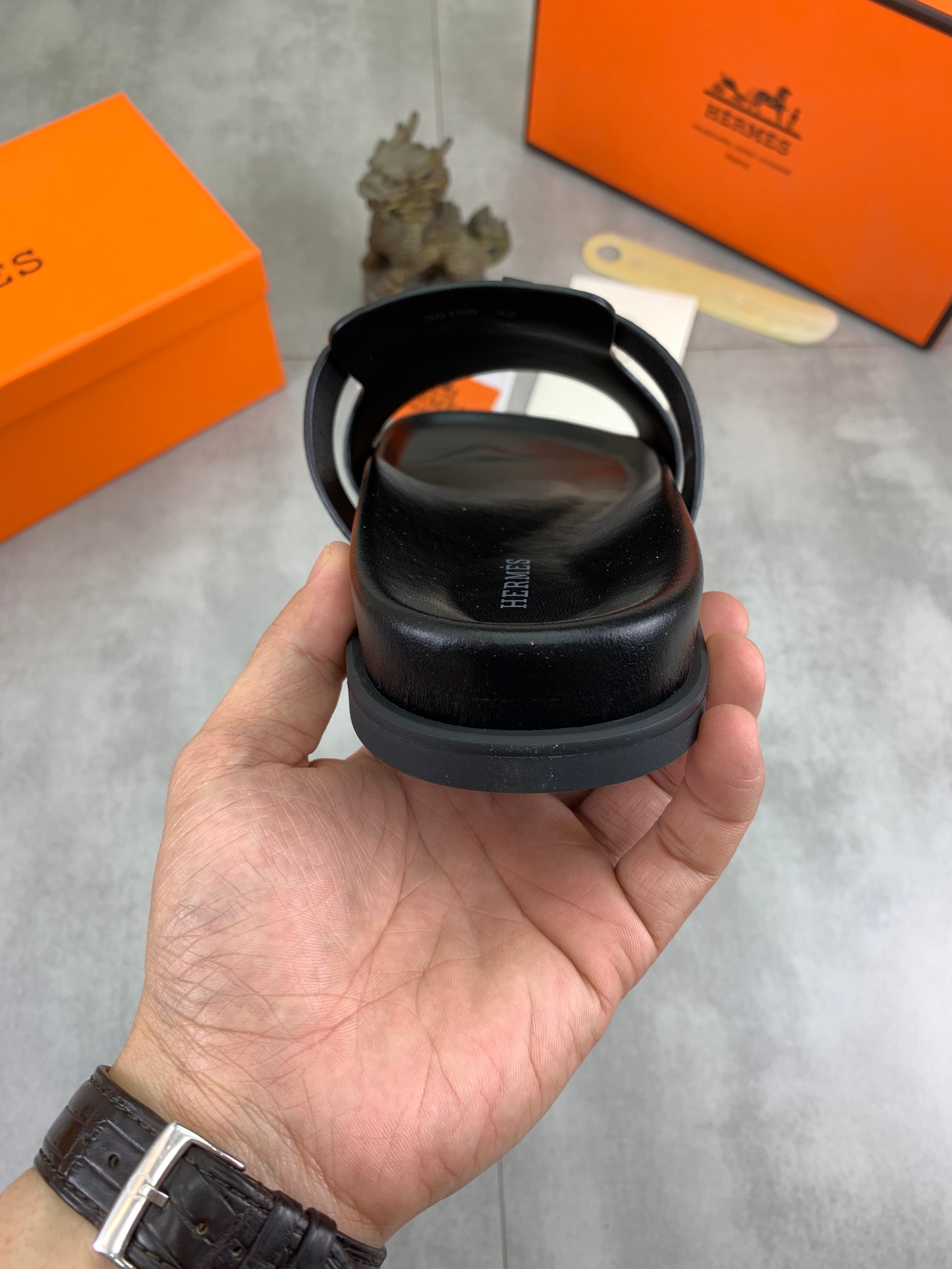 HM Men's Slide Black Cowhide 616260